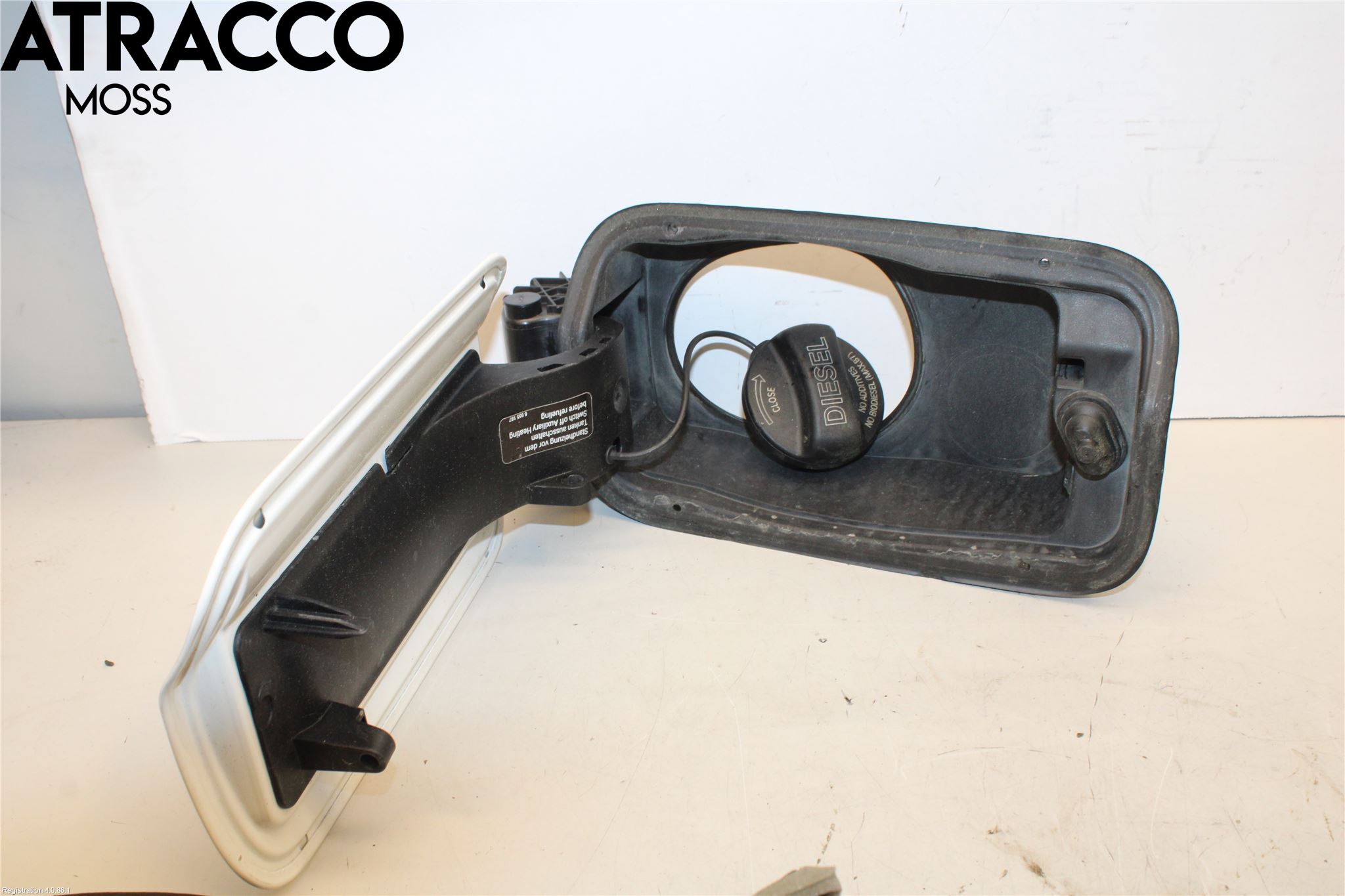 BMW 5 F10/F11/F18 09-17 Drivstoff Tankluke