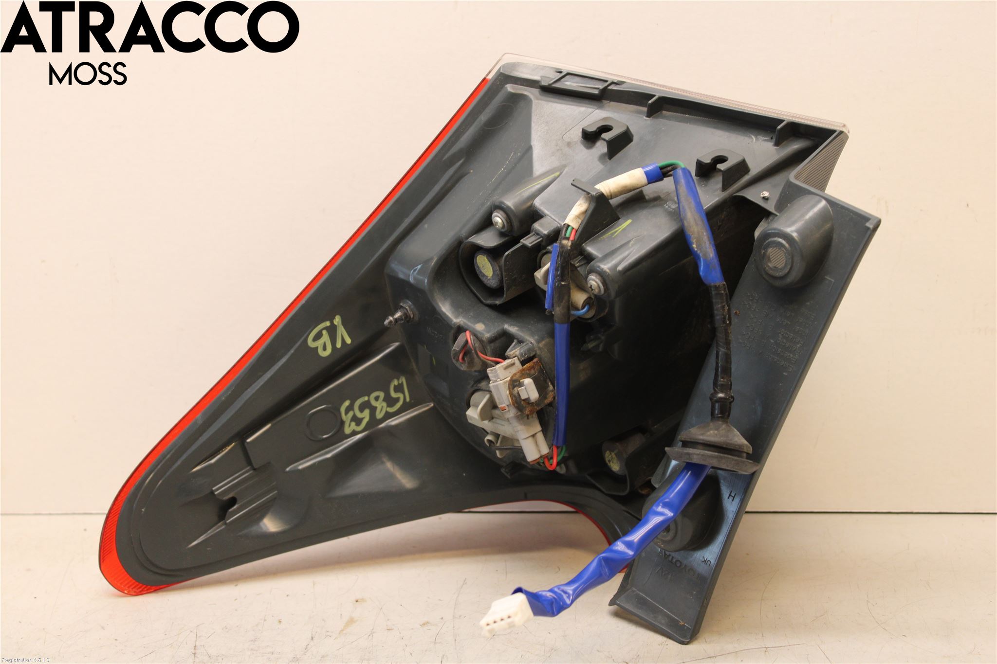 Toyota AURIS 13-19 Baklykt Venstre