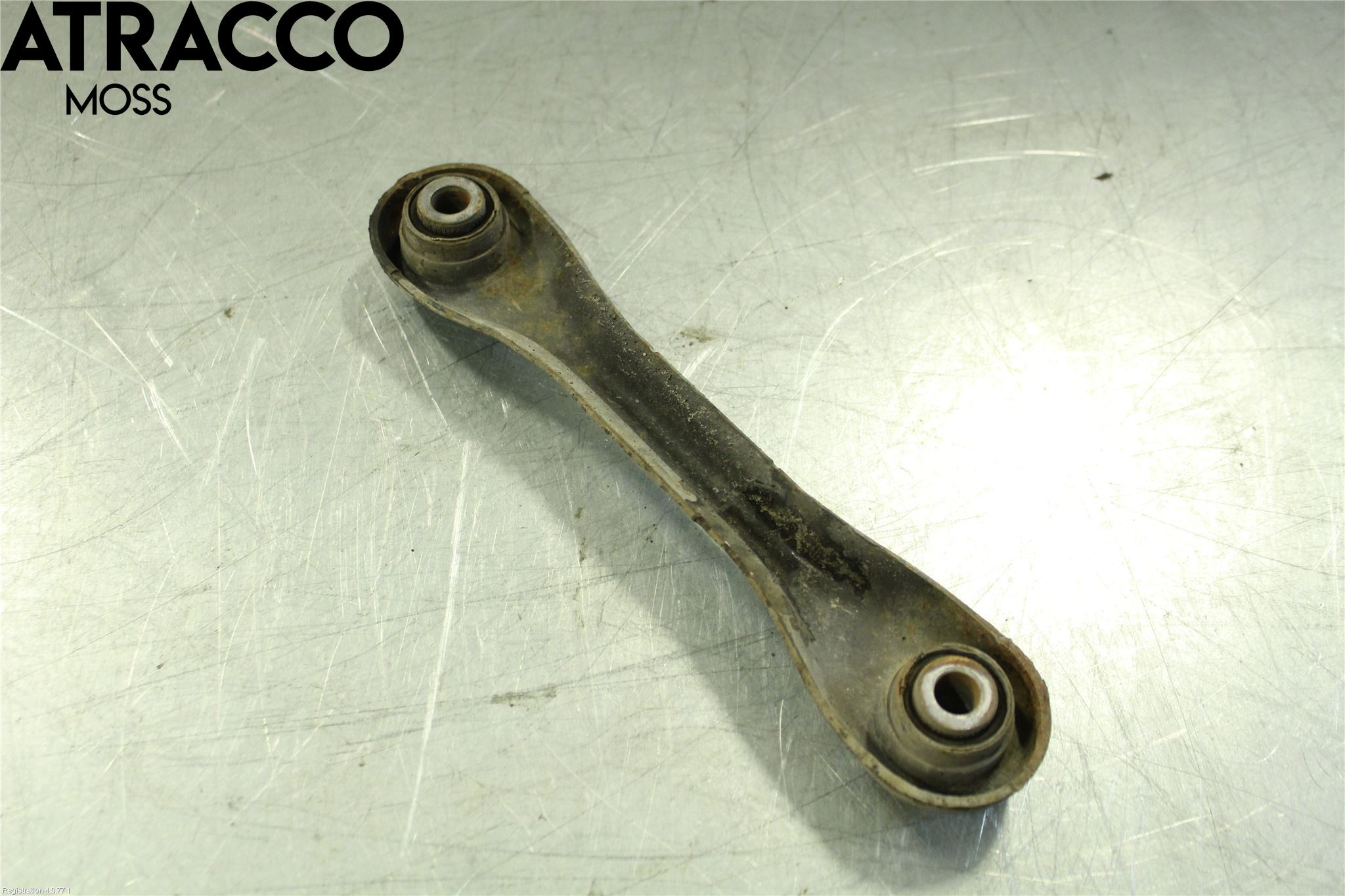 Ford FOCUS 11-14 Bærearm Bak  Venstre - Høyre