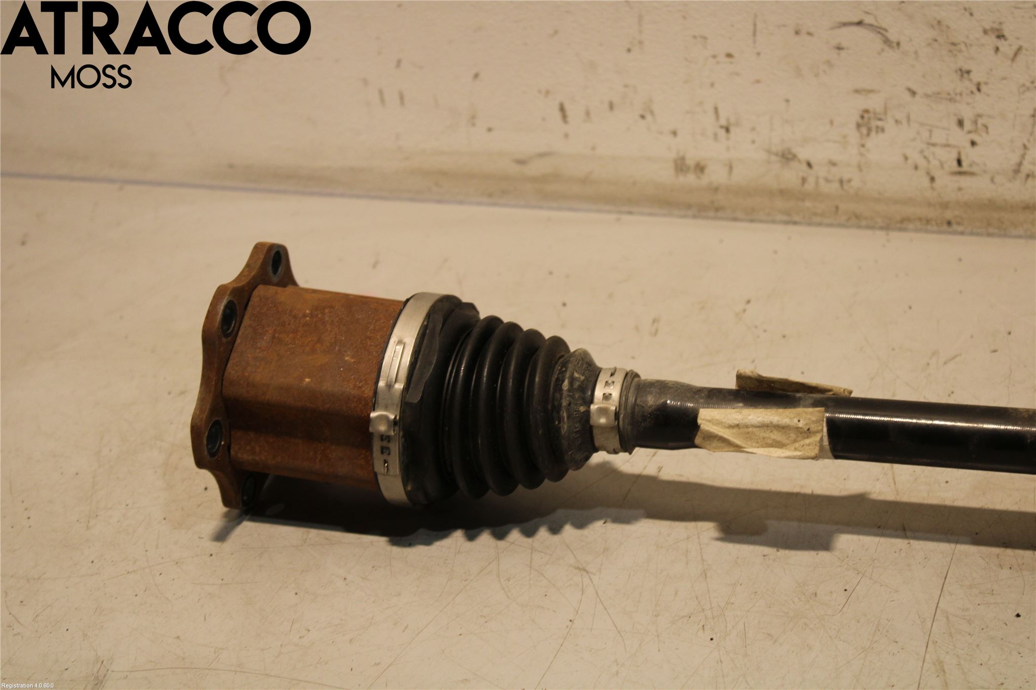 Volkswagen VW T-ROC 18- Drivaksel Foran Kompl Høyre