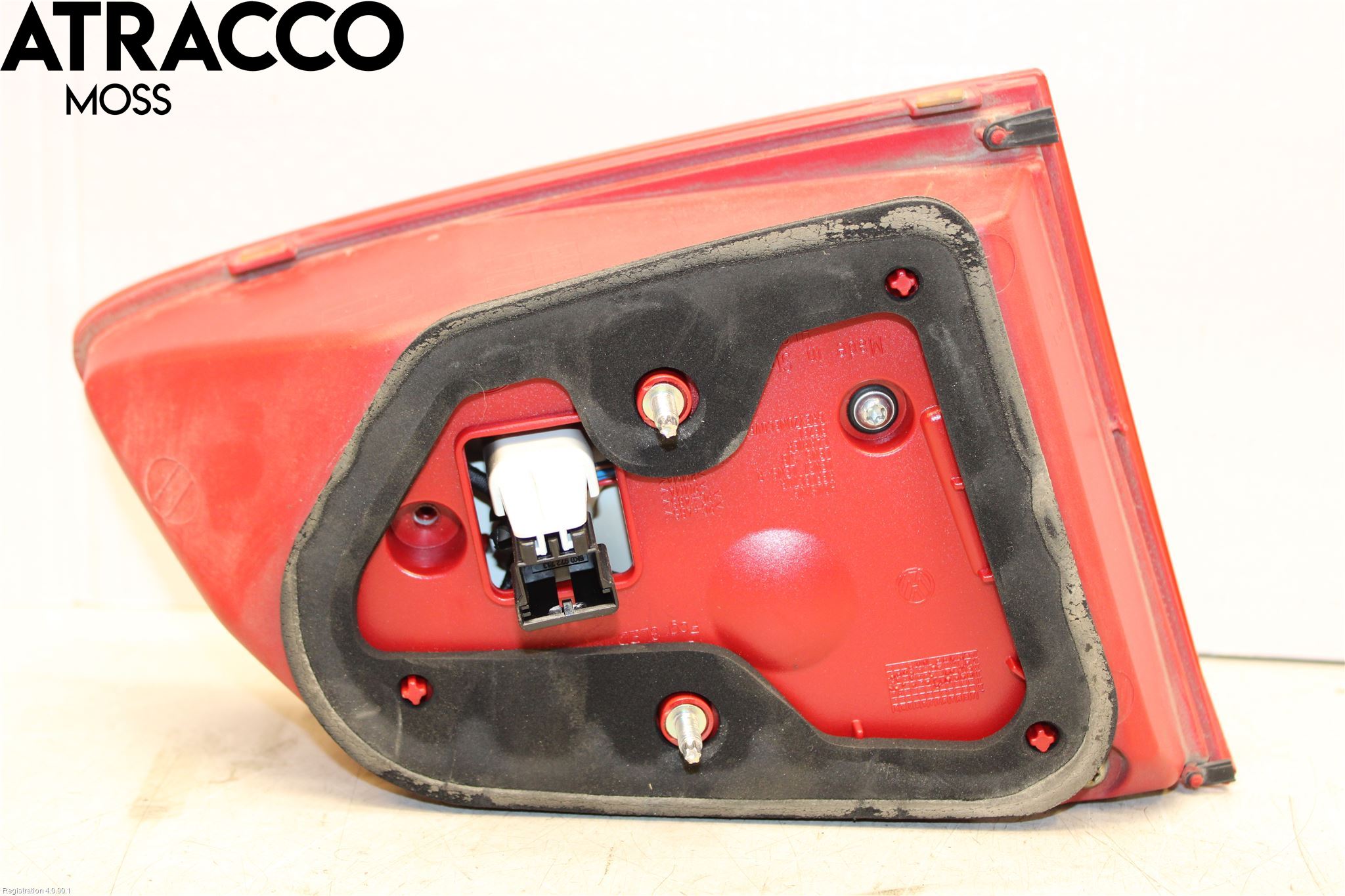 Volkswagen VW PASSAT 11-14 Baklykt Høyre  På Luke(Indre)