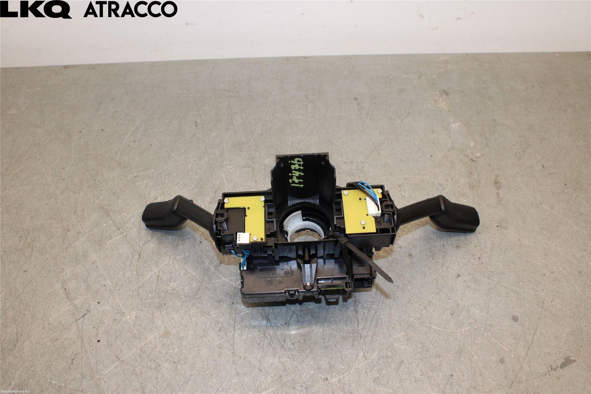 Volkswagen VW GOLF / E-GOLF VII 13-20 Bryter Ratt Kombi H Og V