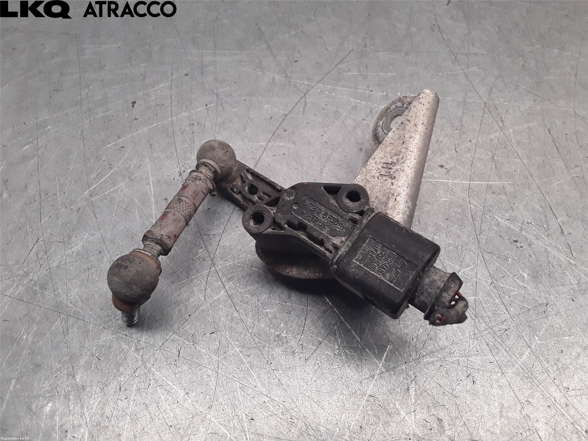 Tesla MODEL X 16- Nivåreg Sensor