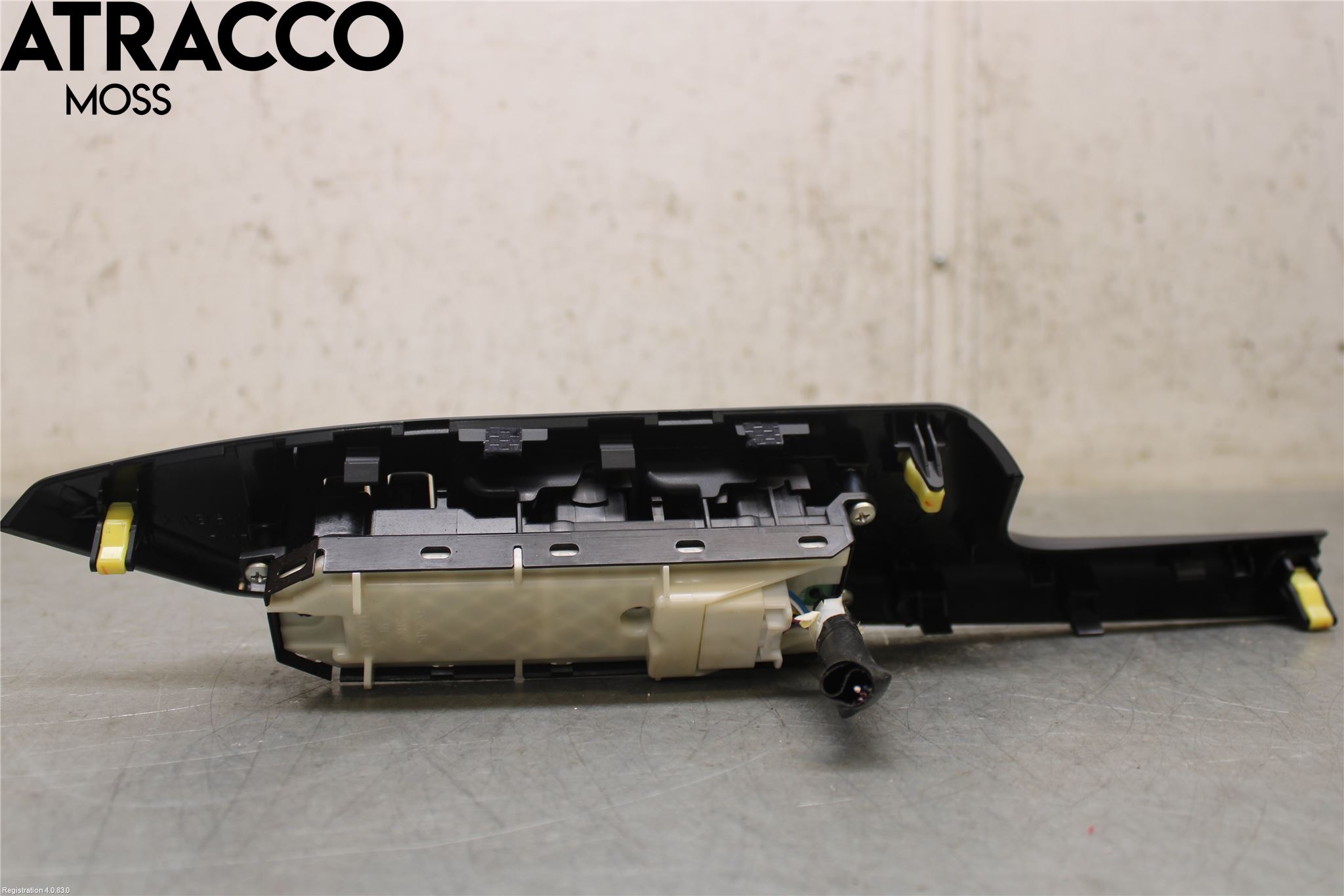 Lexus CT 200h Bryter Vindusheis