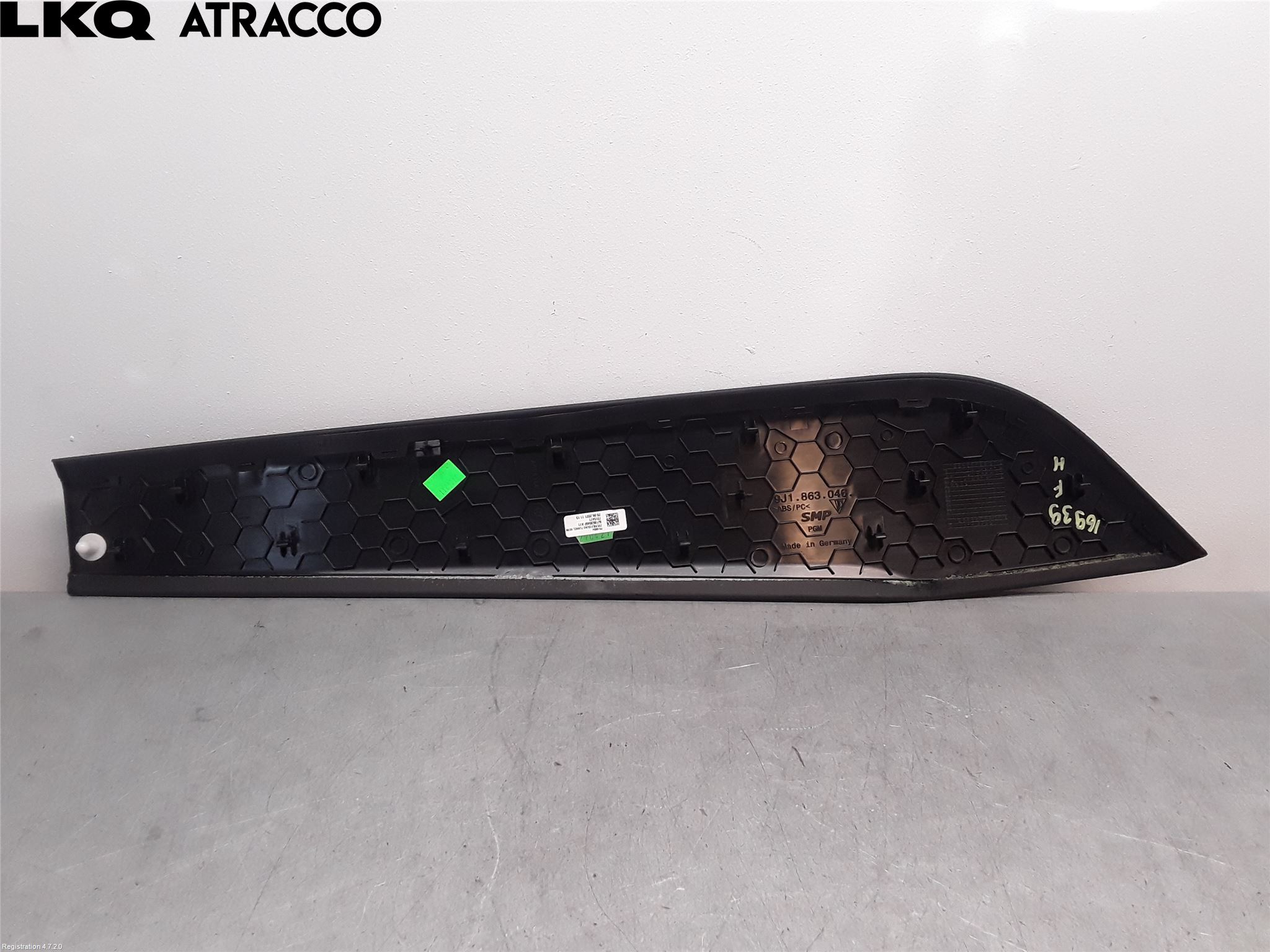 Porsche TAYCAN 20- Frontrute Dekorlist