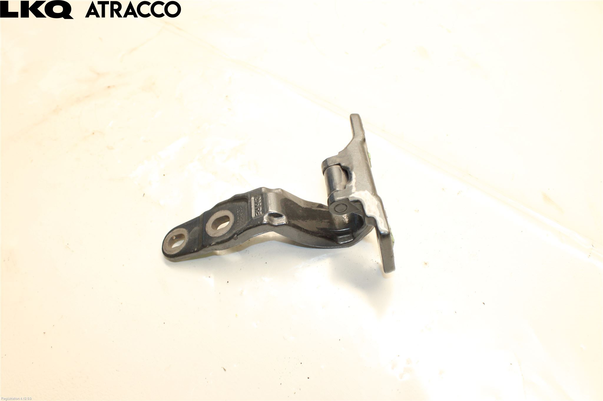 Mercedes-Benz MB C-KLASS (W206) 21- Dørhengsel