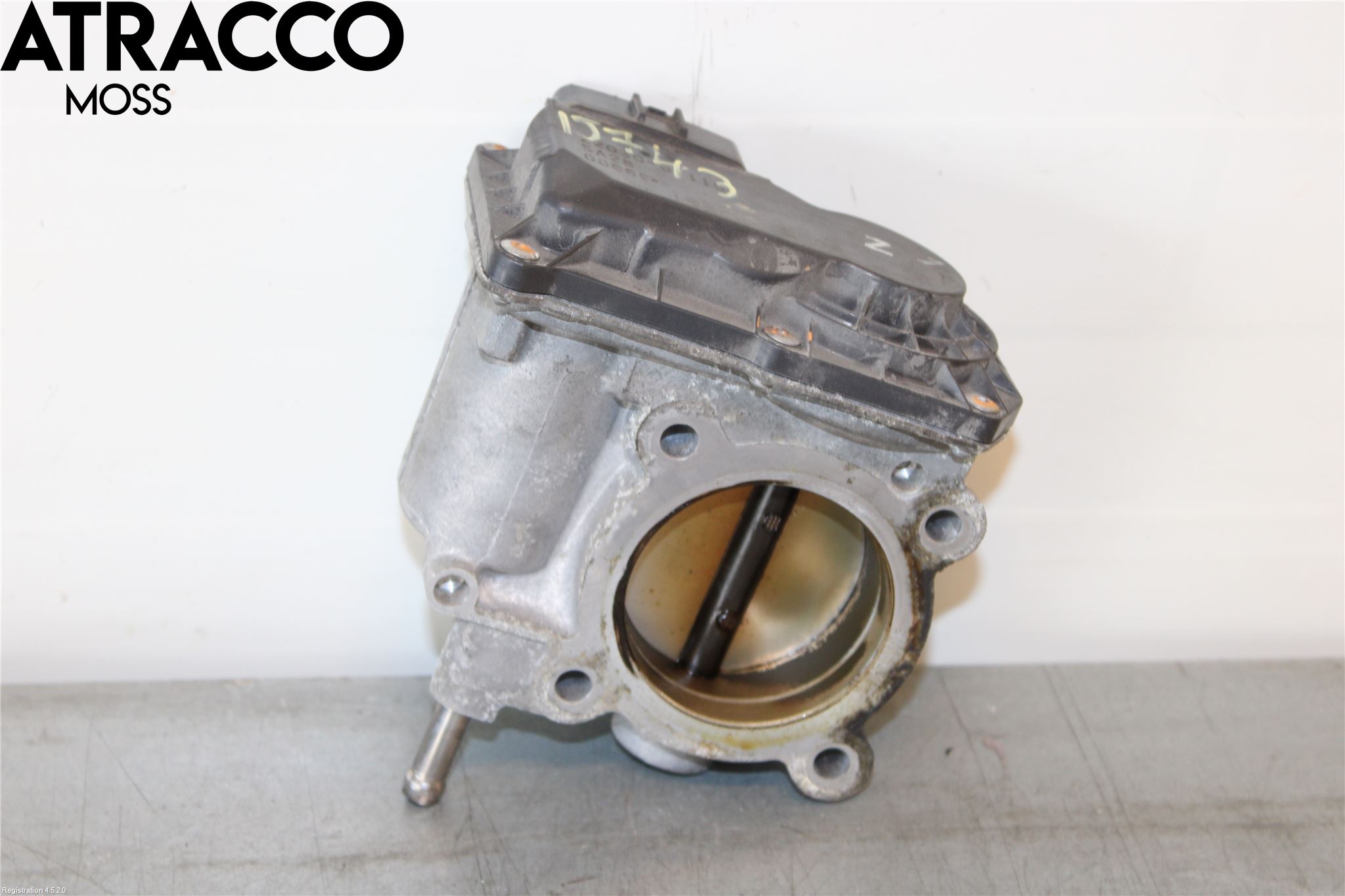 Toyota AURIS 13-19 Inns Spjeldhus