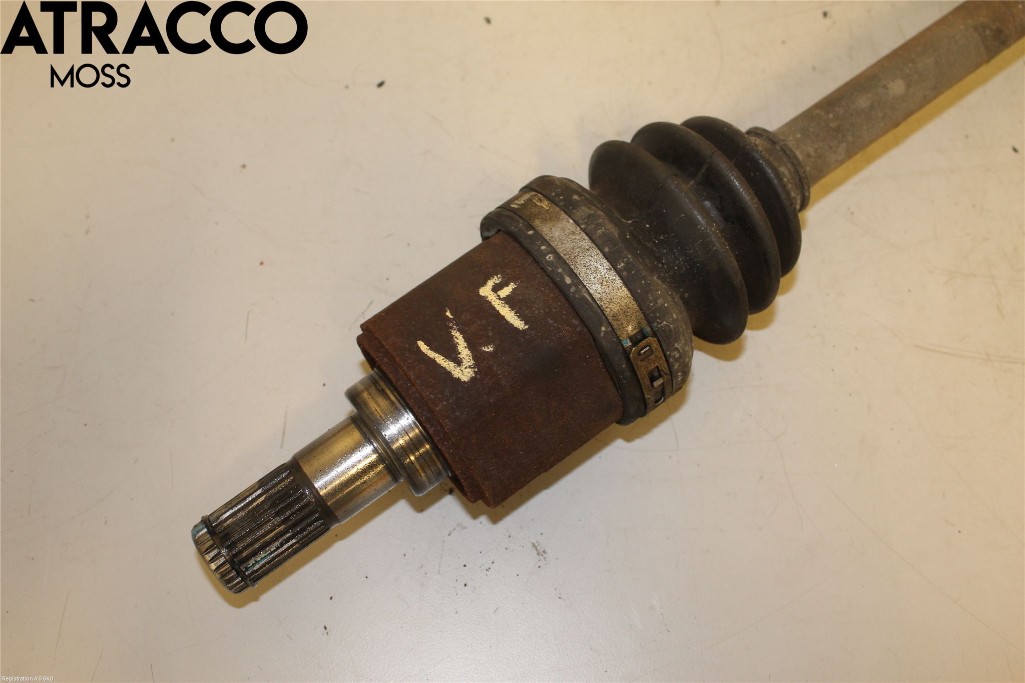 Hyundai IONIQ AE 17-22 Drivaksel Foran Kompl Venstre