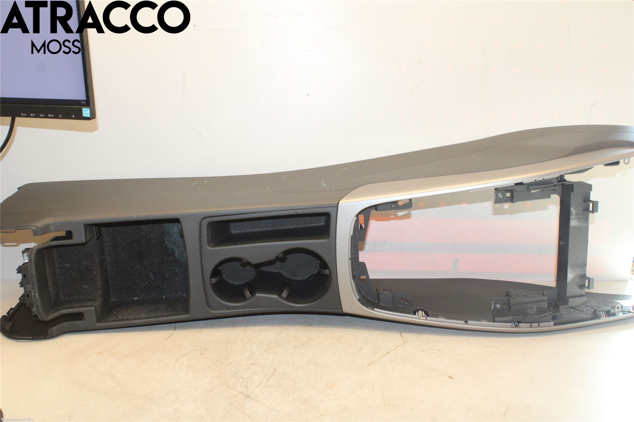 Audi A4/S4 08-11 Instrumentkonsoll Gulv