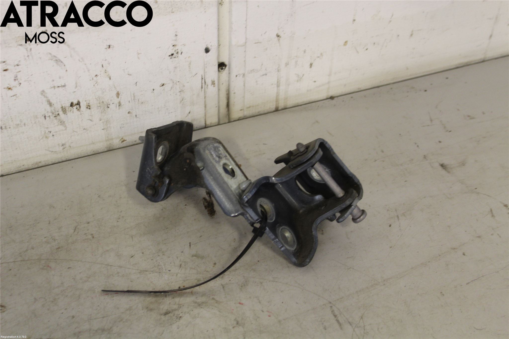 Peugeot 508 11-18 Dørhengsel