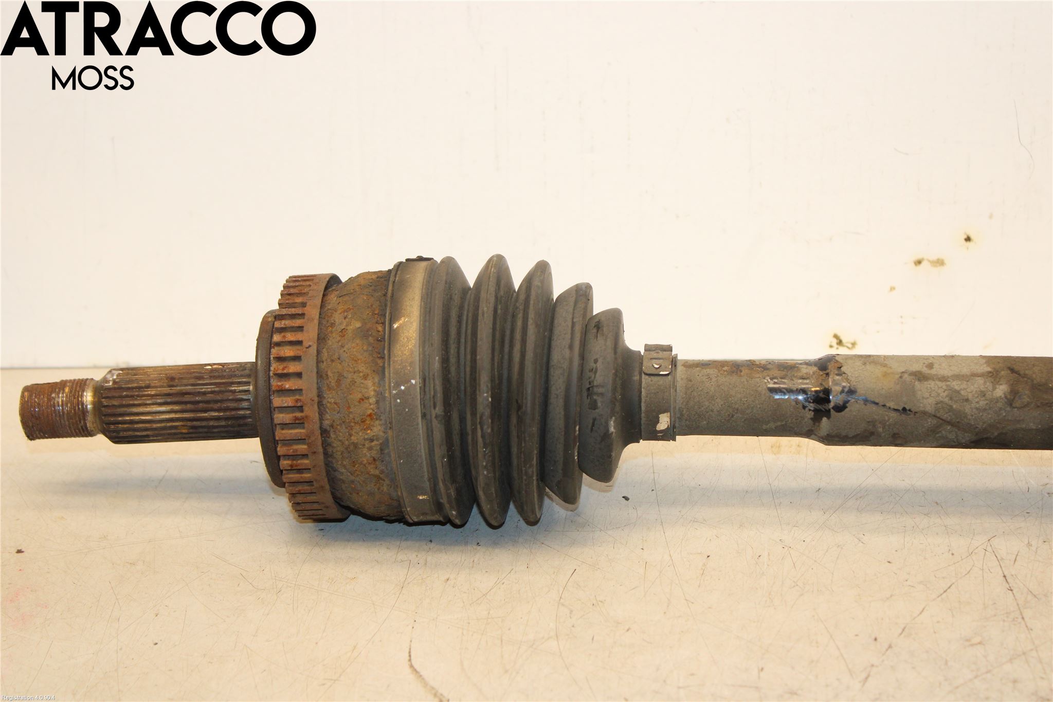 Hyundai i40 08-15 Drivaksel Foran Kompl Høyre