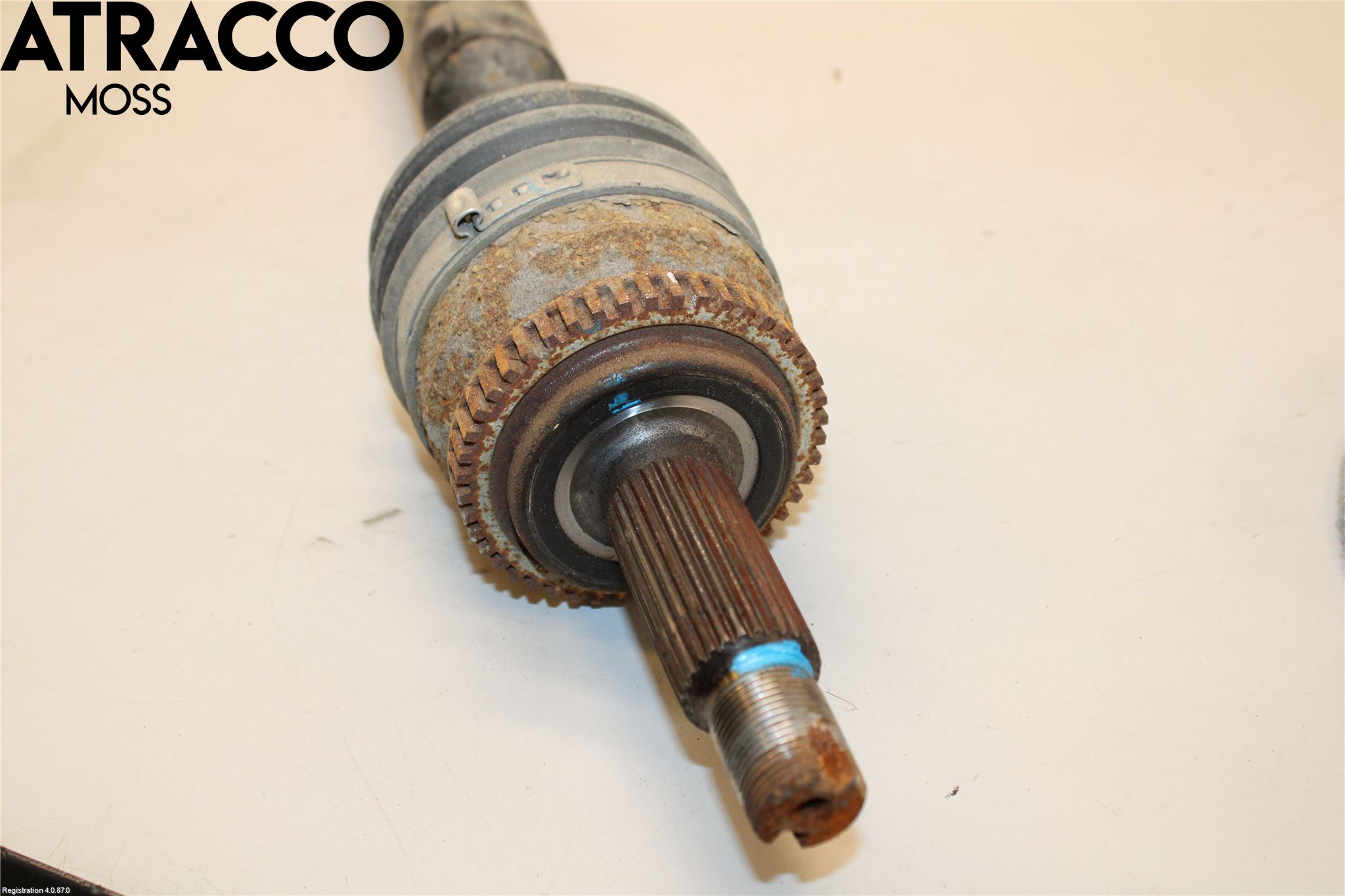 Kia SOUL 09- Drivaksel Foran Kompl Høyre