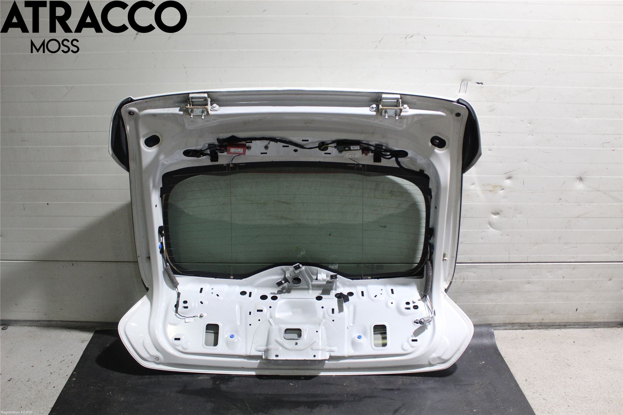 Volvo V40 12-19 Bakluke Stv