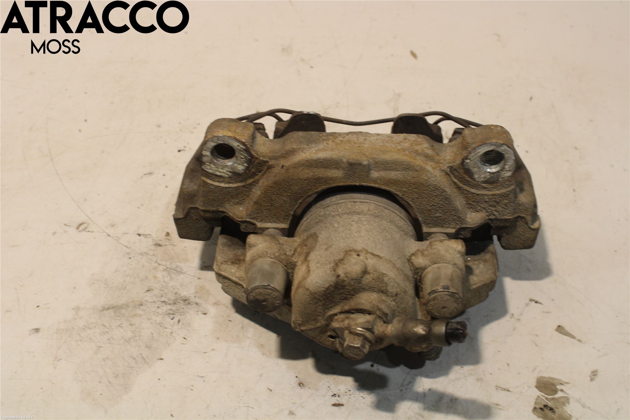 Volkswagen VW CADDY      04-10 Bremsecaliper Foran Venstre