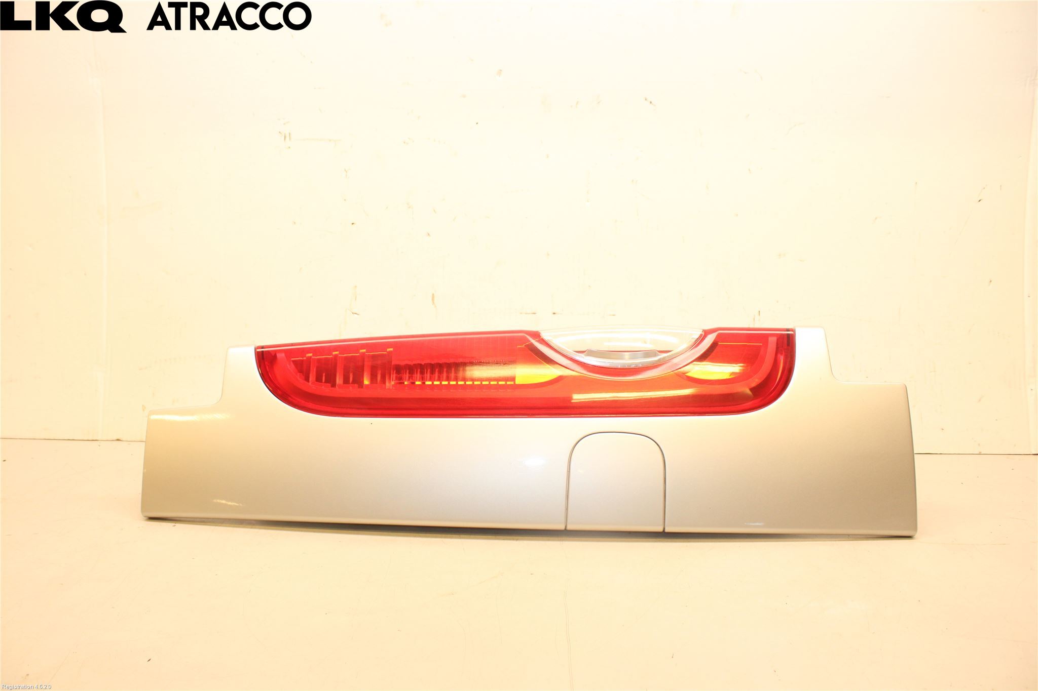 Opel VIVARO 01-14 Baklykt Venstre