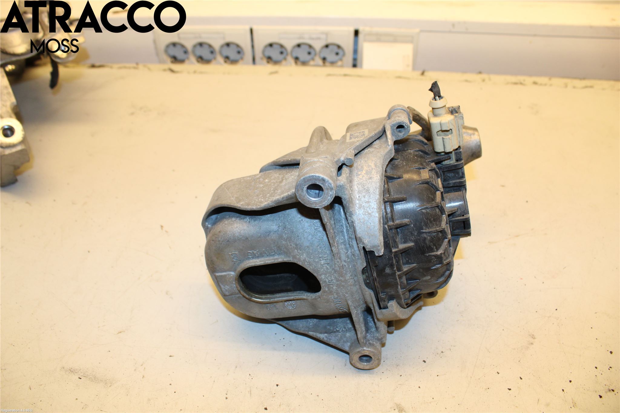 Audi A5 17- Motor Feste Gummi