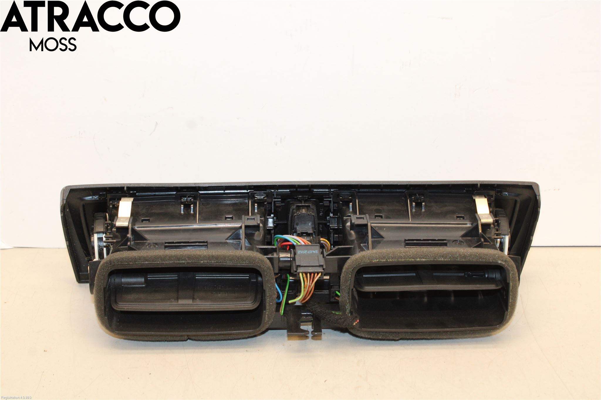 BMW 1 F20/F21 11-19 Dashbord Kanal - Dyse