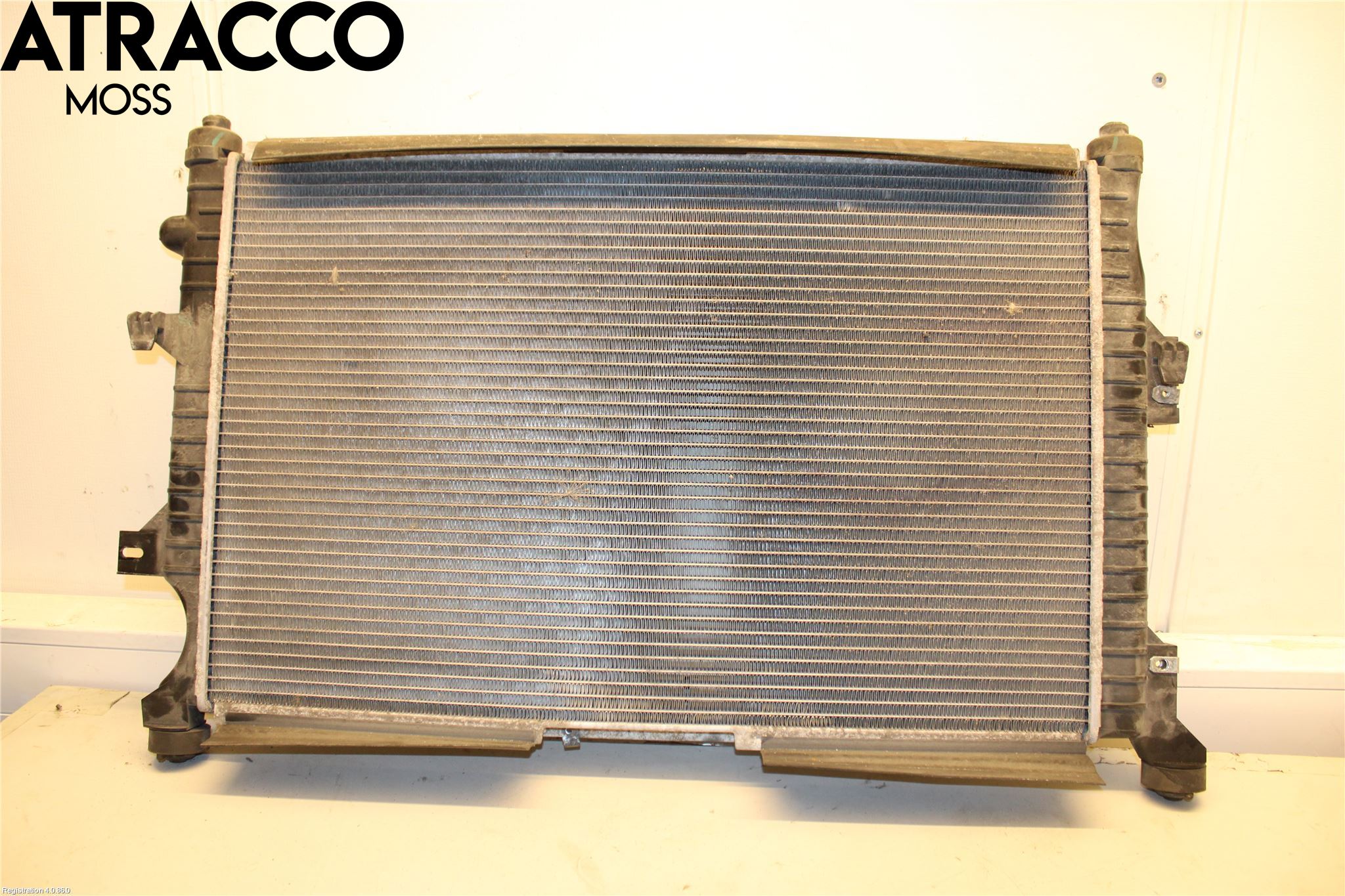 Maxus EV80 19- Radiator Automat