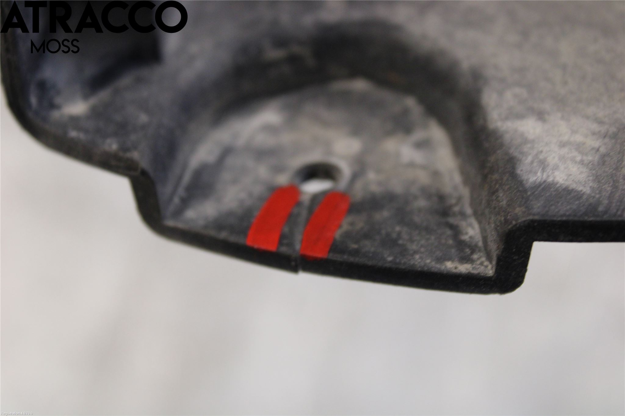 Volvo XC90 07-14 Støtfangerfeste Bak Høyre