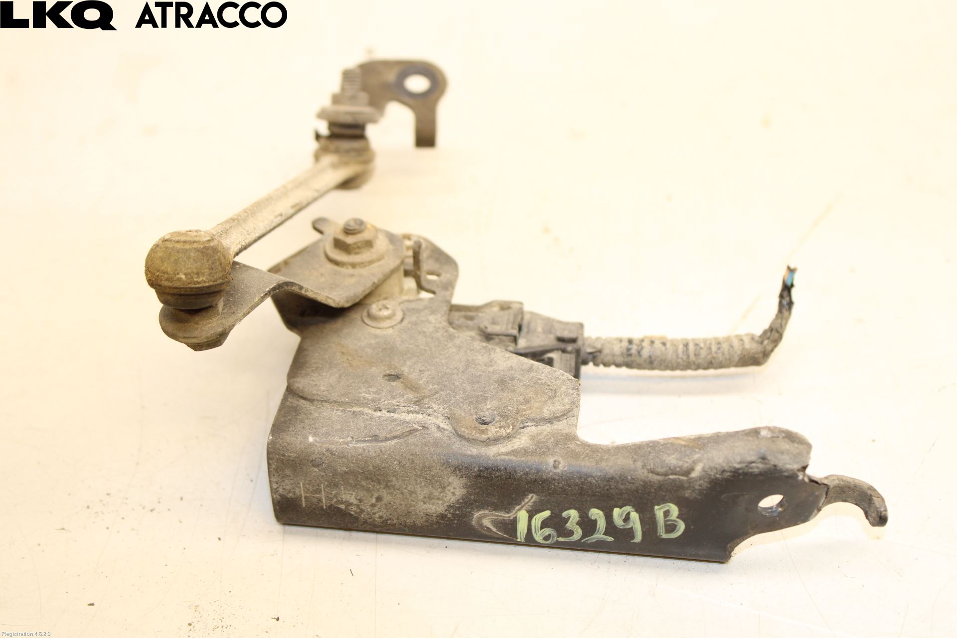 Toyota YARIS CROSS XP21 21- Sensor Lysinnstilling