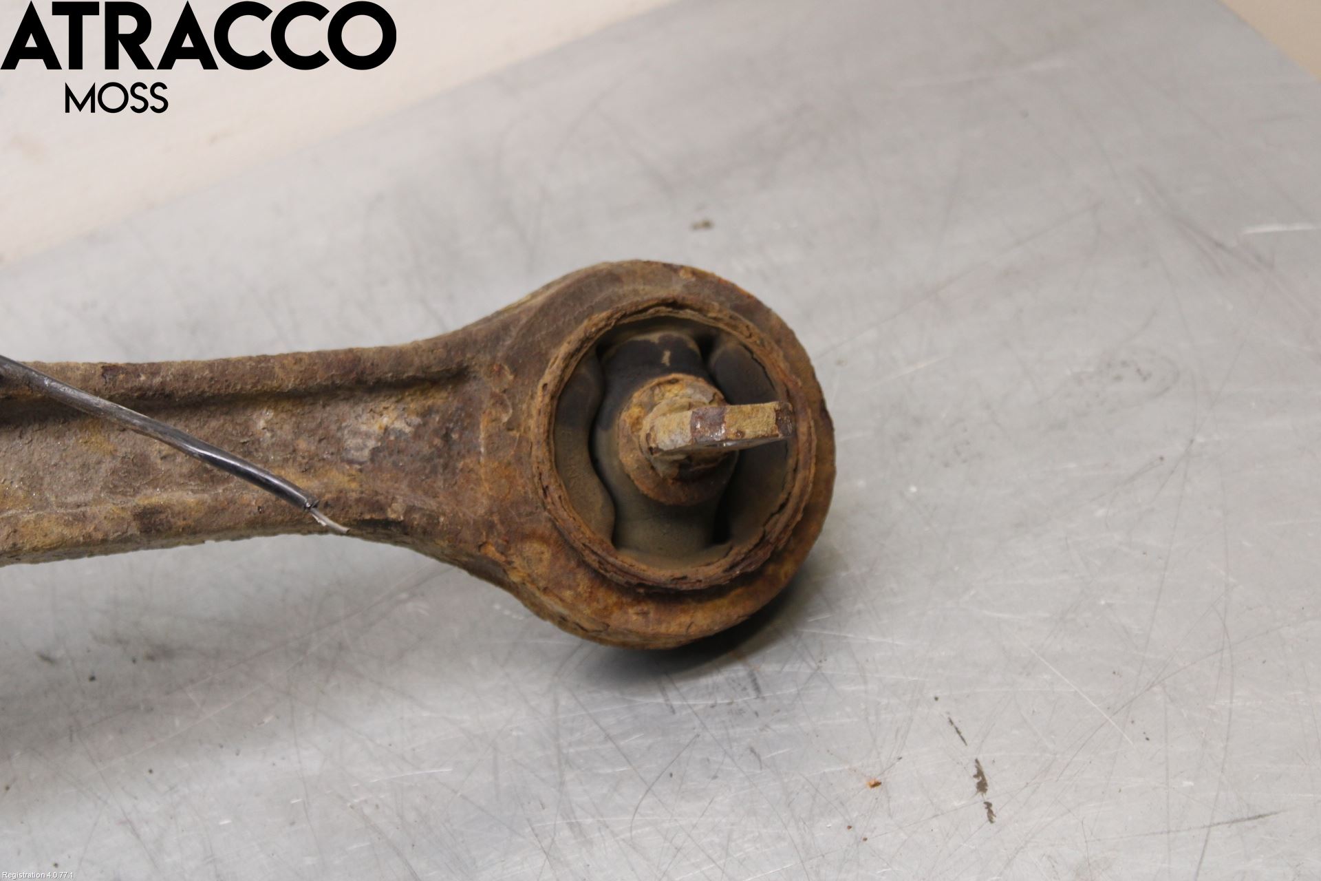 Mitsubishi OUTLANDER 07-12 Spindel Hb