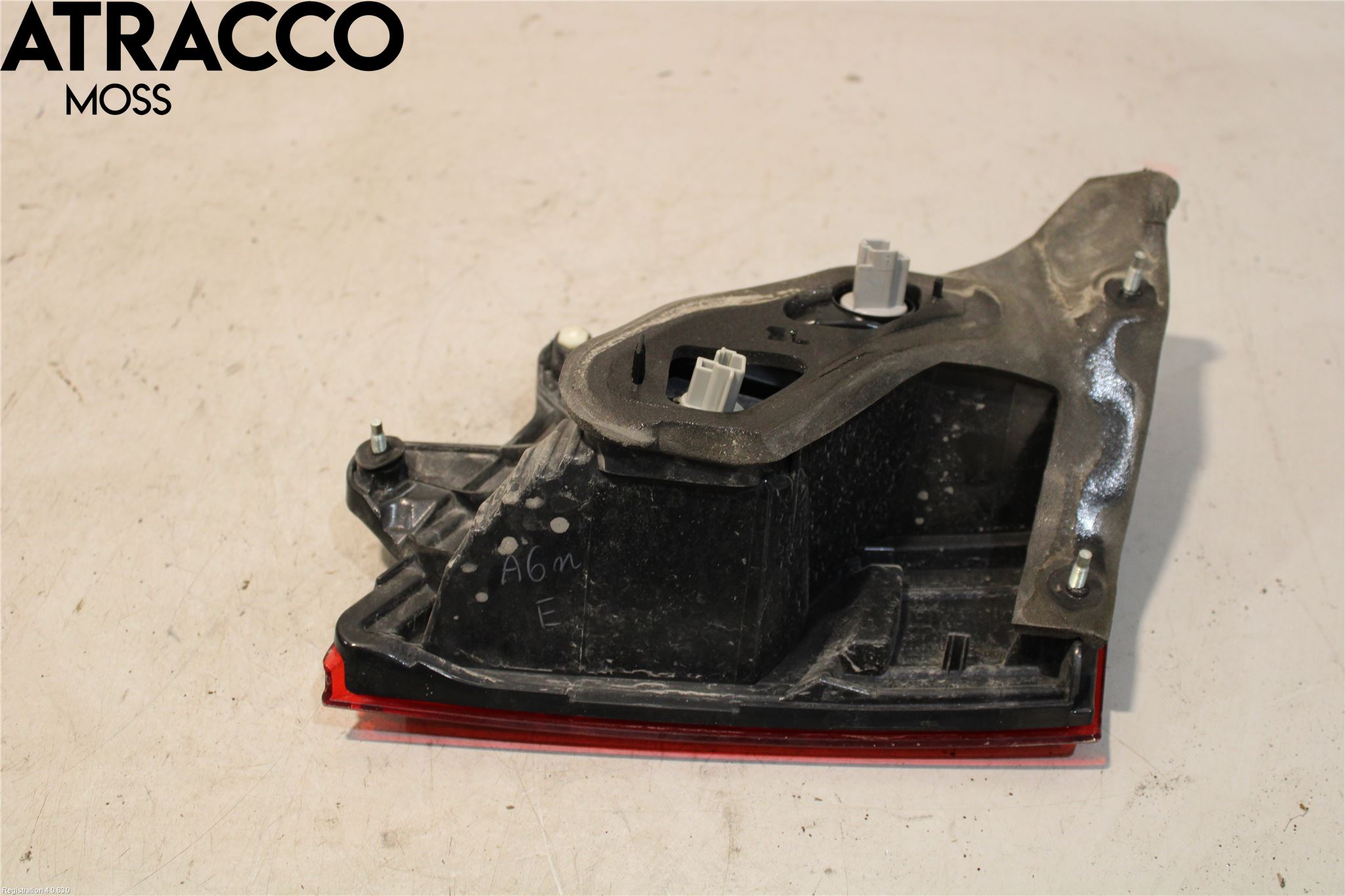 Subaru OUTBACK 10-15 Baklykt Venstre  På Luke(Indre