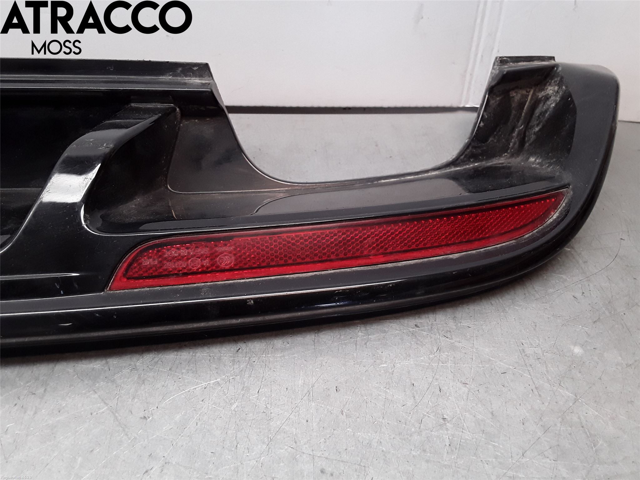 Volkswagen VW GOLF / E-GOLF VII 13-20 Støtfanger Bak Midt Del