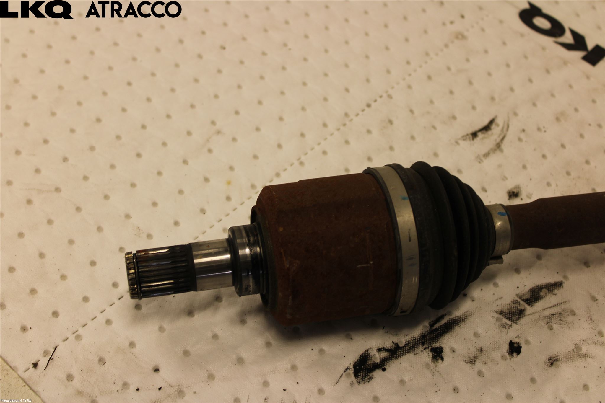 Kia SOUL 09- Drivaksel Foran Kompl Høyre