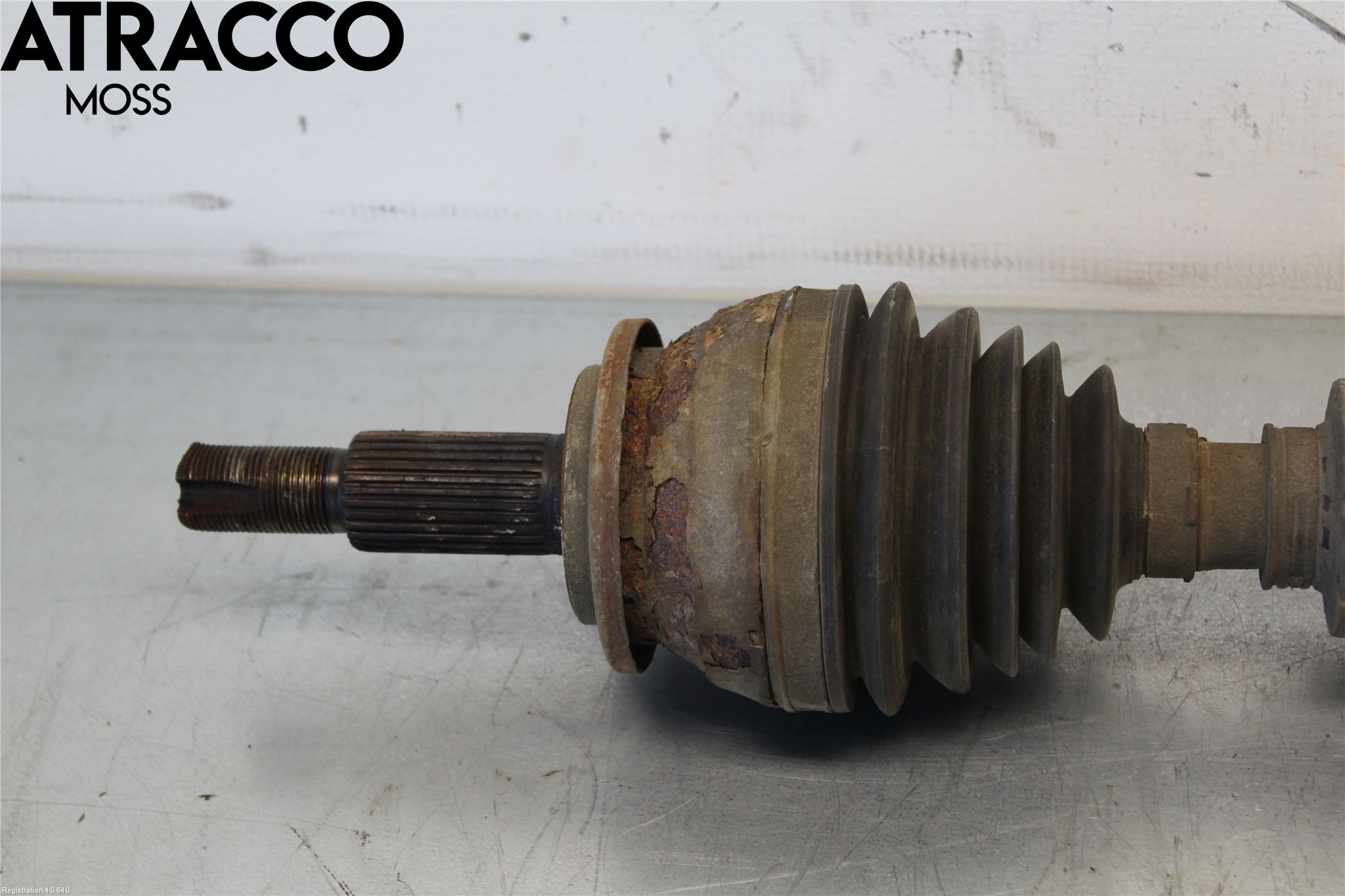 Toyota RAV 4 06-12 Drivaksel Foran Kompl Venstre