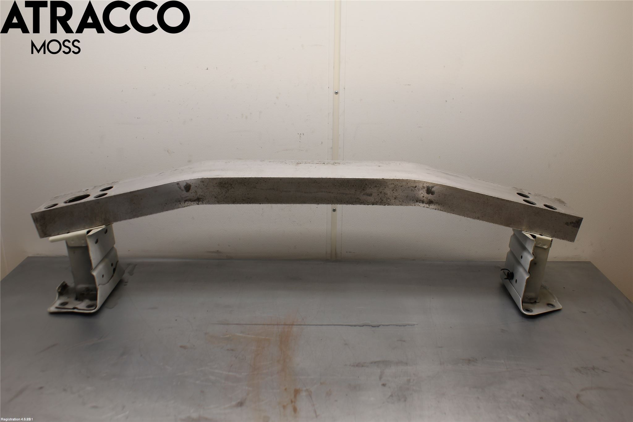 Nissan LEAF 11-17 Støtfanger Foran Bjelke