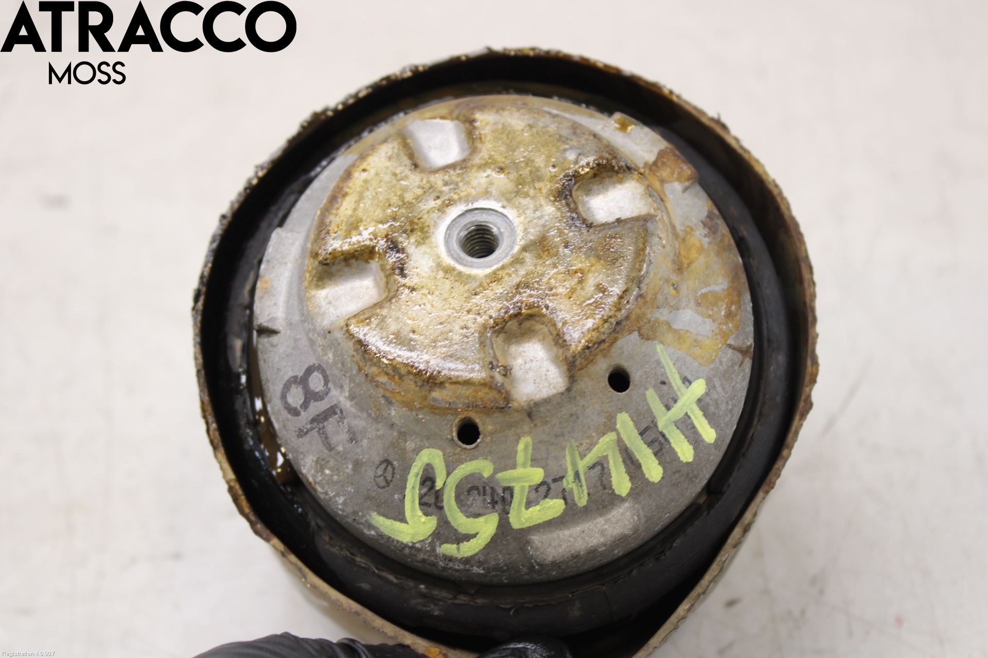 Mercedes-Benz MB CLS (C219) 03-11 Motor Feste Gummi