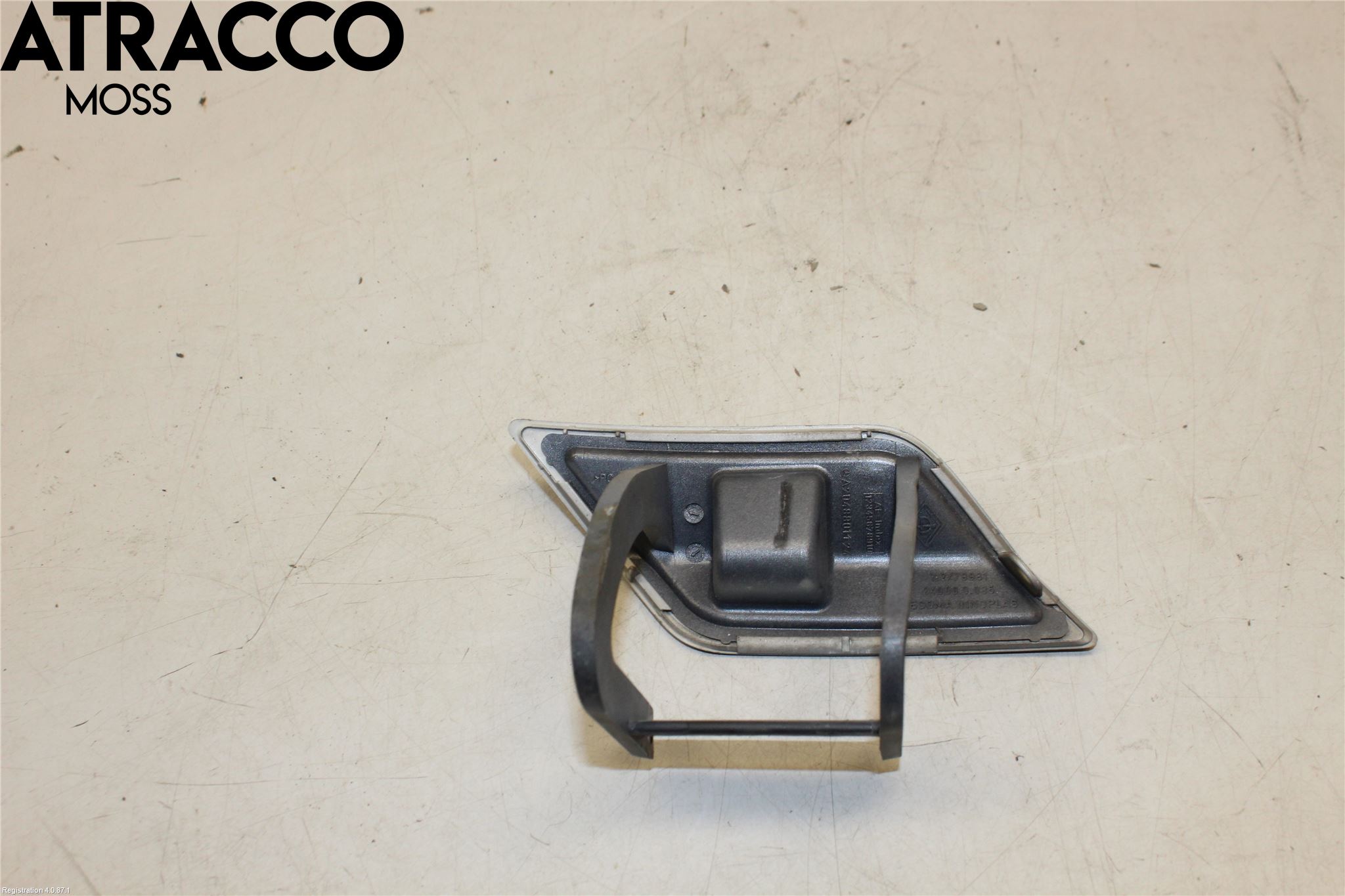 Mercedes-Benz MB C-KLASS (W204) 07-15 Spylerdyse Frontlykter