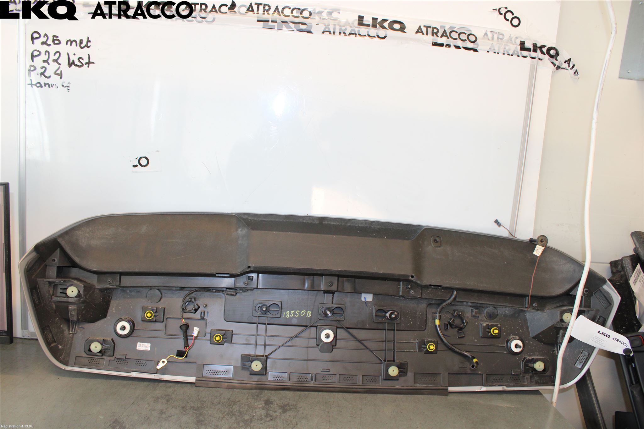 Volvo XC40/RECHARGE 18- Spoiler Bakluke