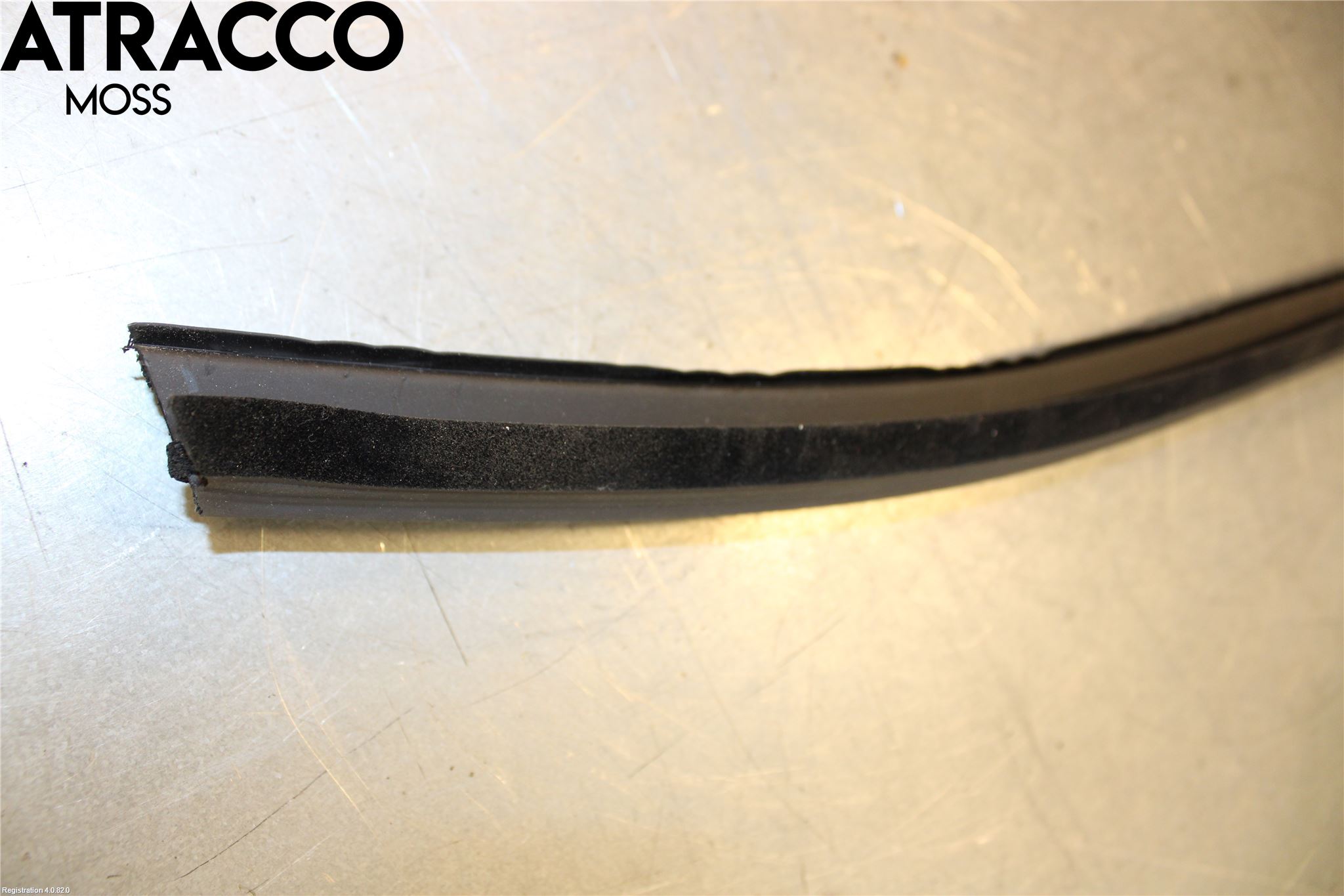 MG ZS EV 20- List Høyre Side