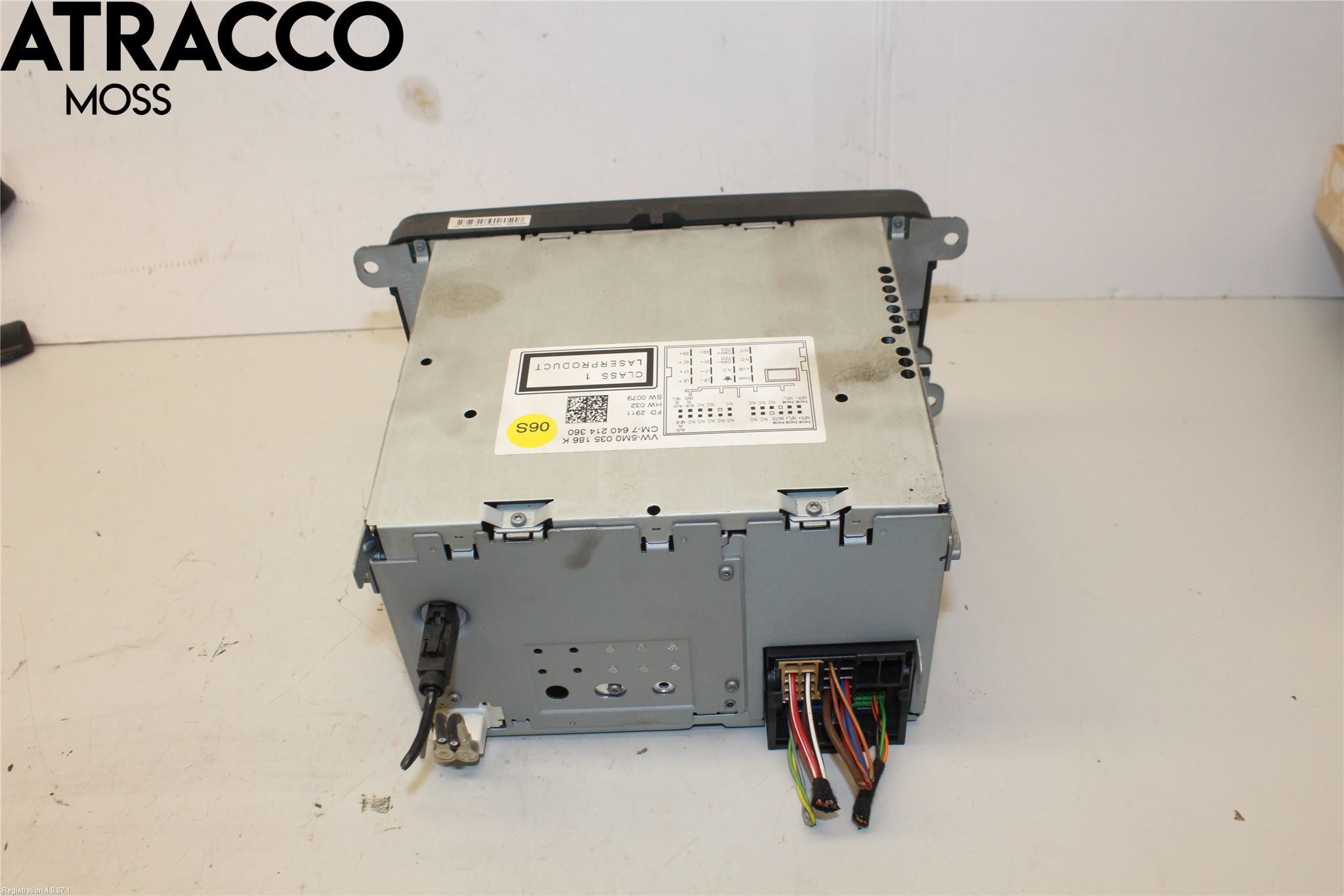 Volkswagen VW TRANSP/CARAVELLE (T5) 04-15 Stereo Radio Med Cd