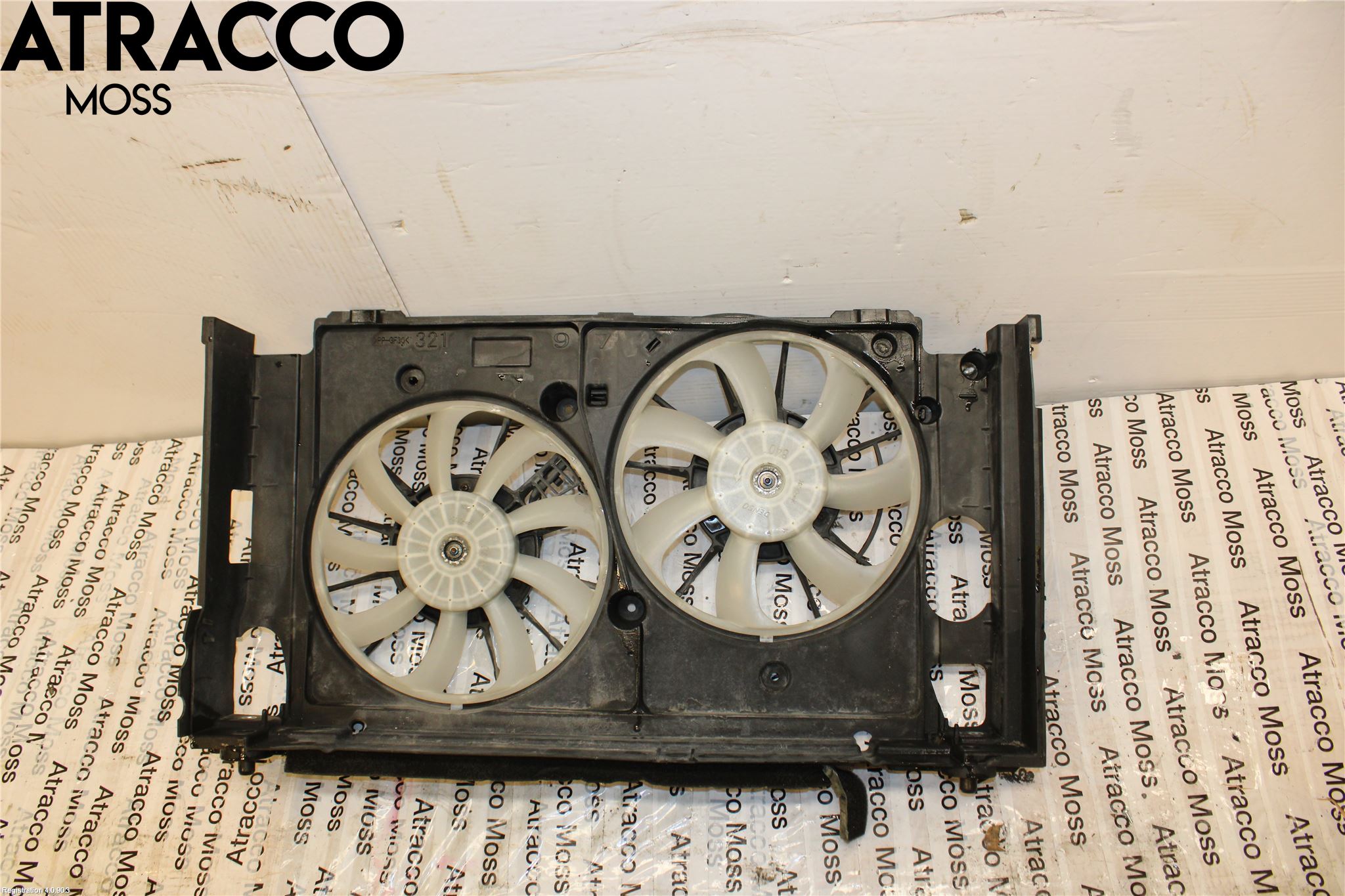 Toyota AURIS 13-19 Kjølevifte Elektrisk