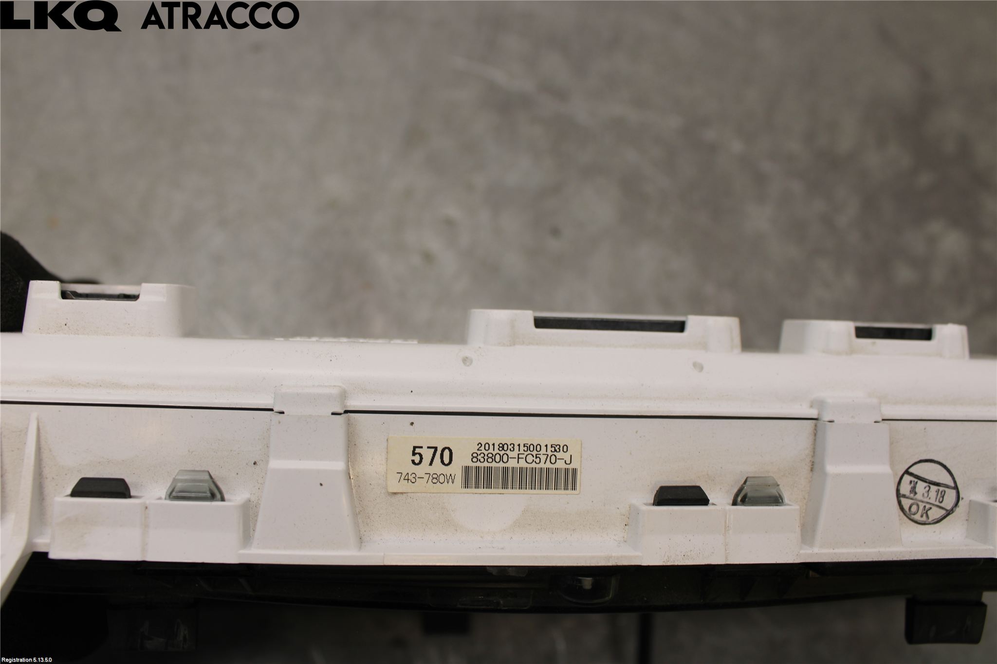 Toyota HILUX 16- Multifunktionsdisplay