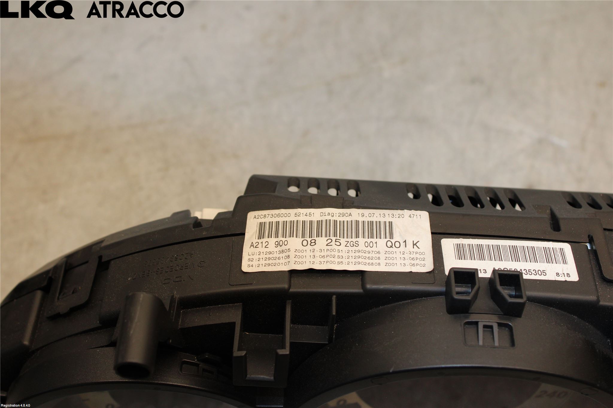 Mercedes-Benz MB E-KLASS (W212) 09-16 Instr Speedometer