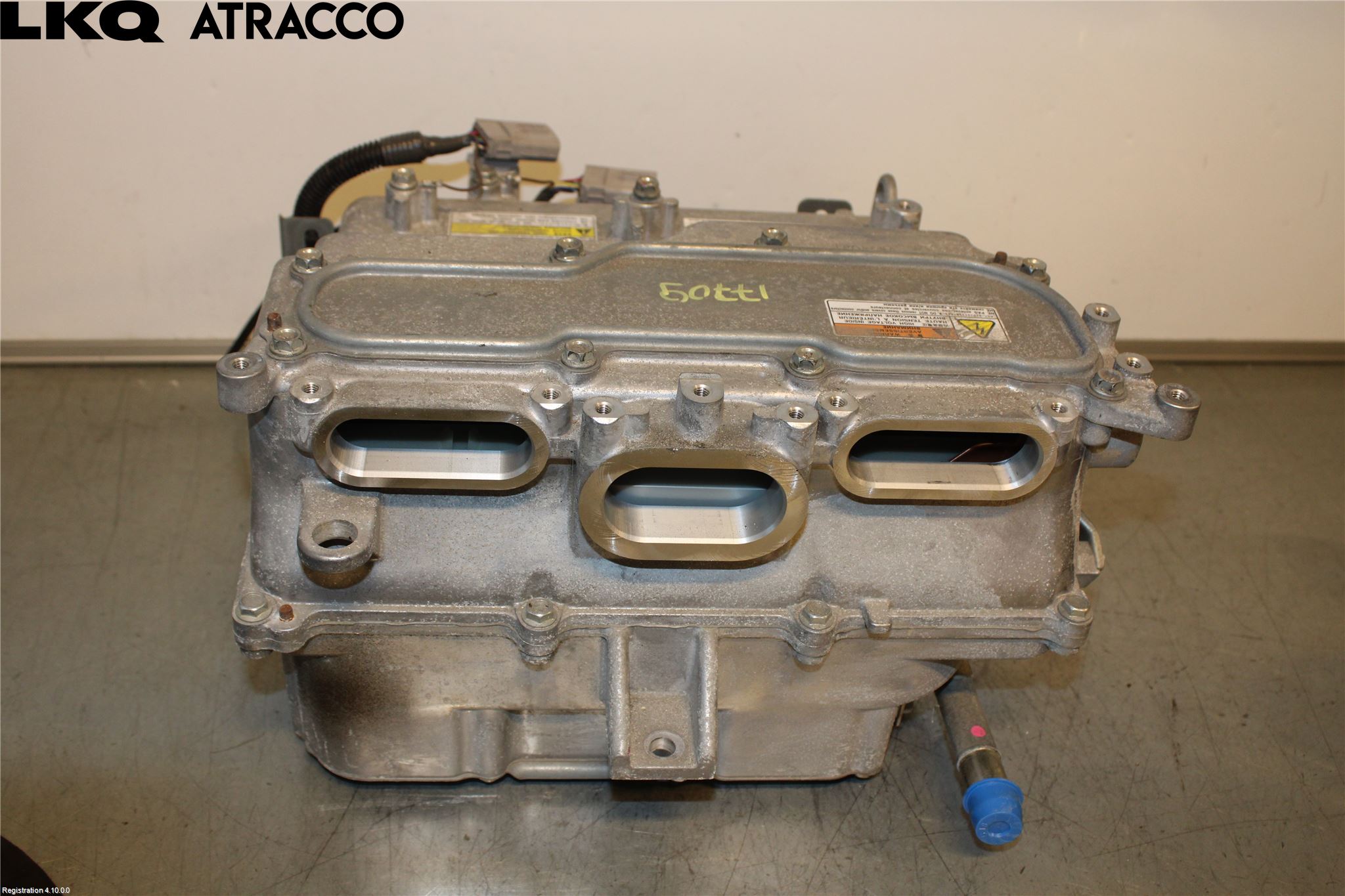 Mitsubishi OUTLANDER 13-21 Hybridconverter