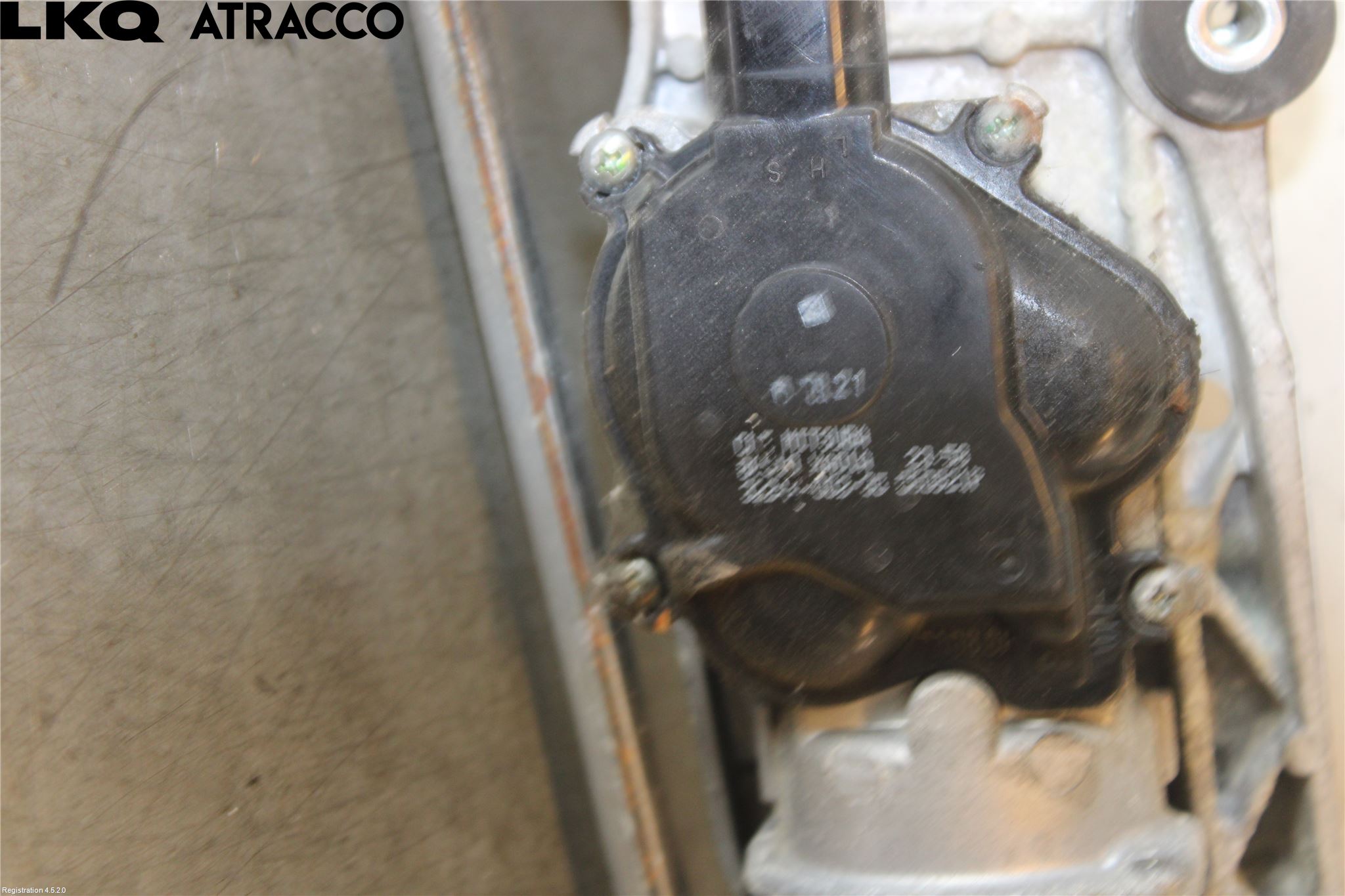 Nissan LEAF 18- Viskermotor Frontrute