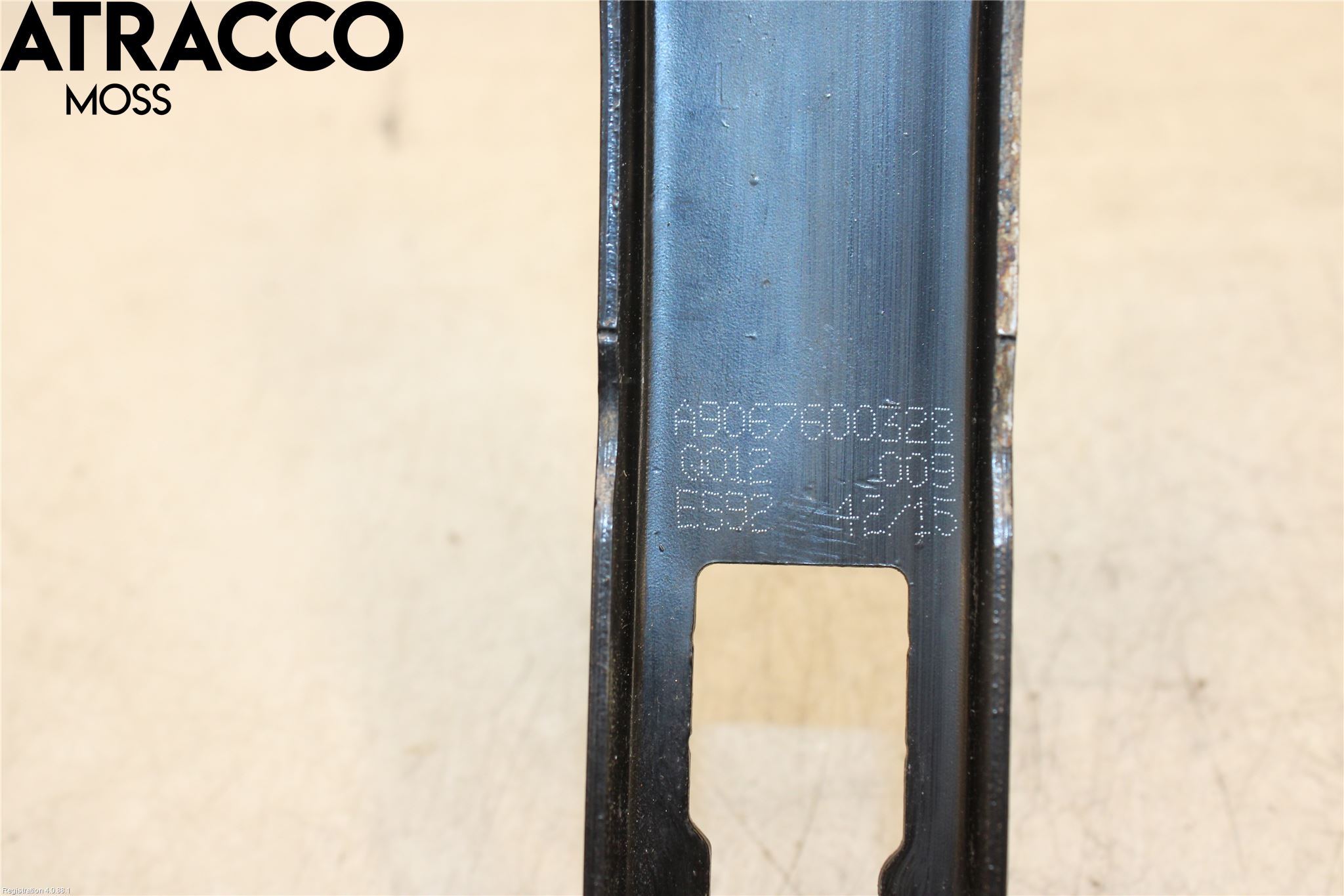 Mercedes-Benz MB SPRINTER (W906) 06-18 Dørstopper