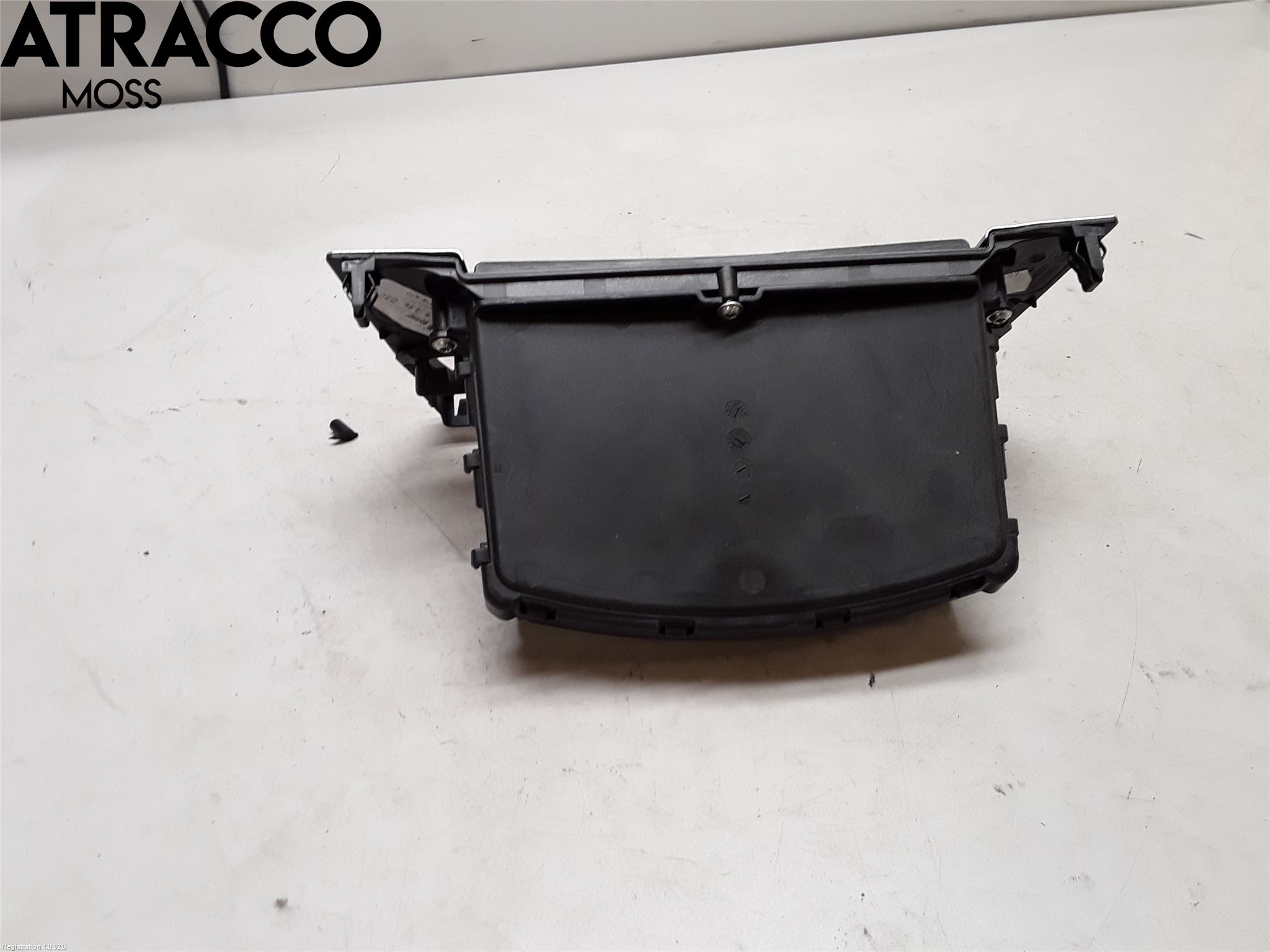 BMW 5 E60/61 Sed/Tou 02-10 Innr Konsoll-Lomme