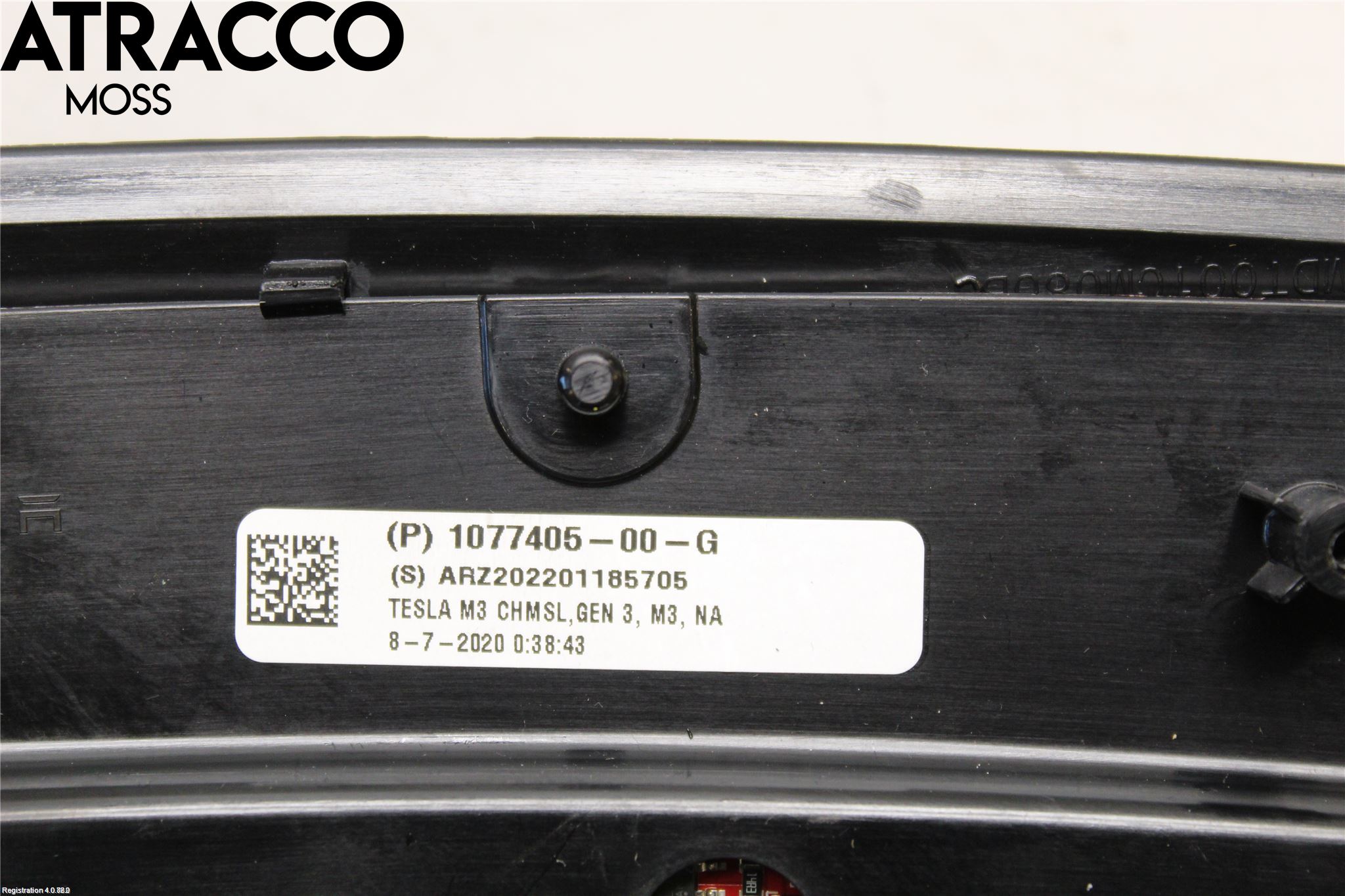 Tesla MODEL 3 17- Bremselys Bakrute