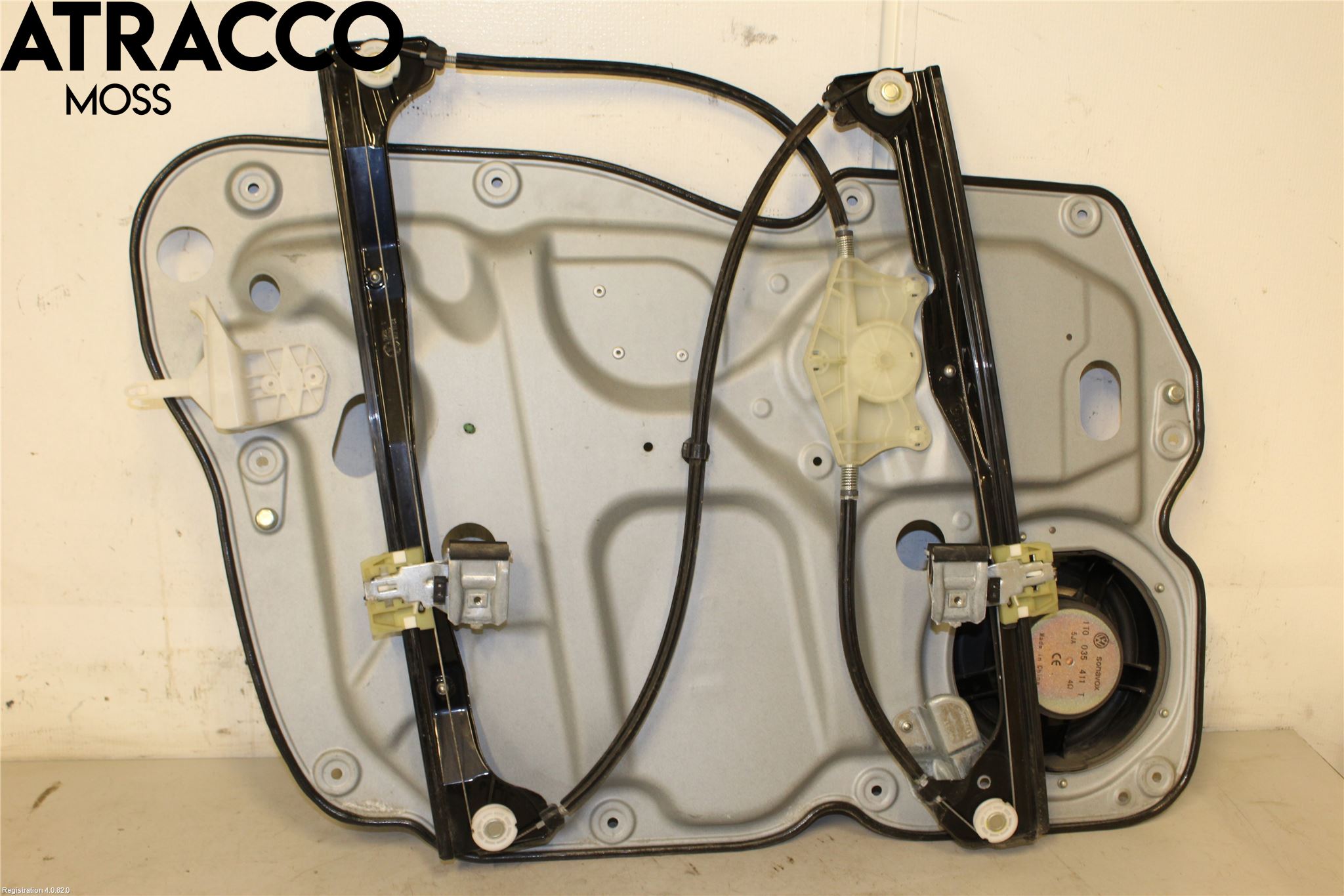 Volkswagen VW TOURAN 10-15 Vindusheis