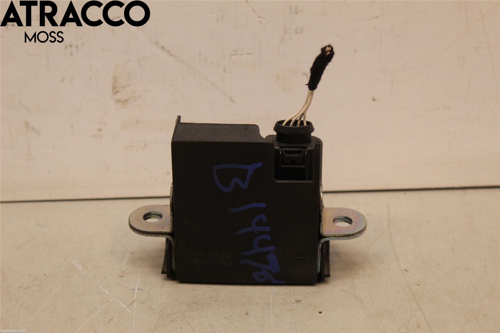 Volkswagen VW CADDY 16-20 Bakluke-Lokk Låsekasse