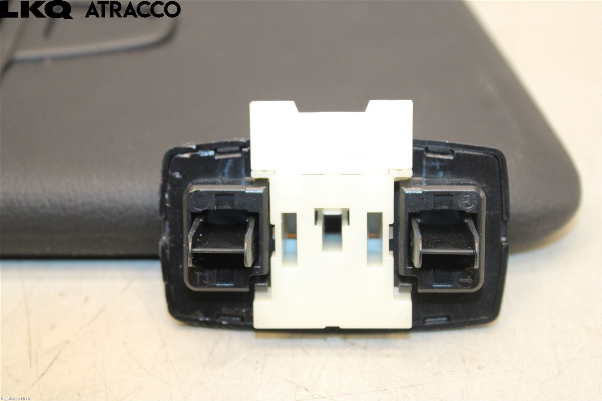 Mercedes-Benz MB E-KLASS (W213) 16-23 Innr Solskjerm