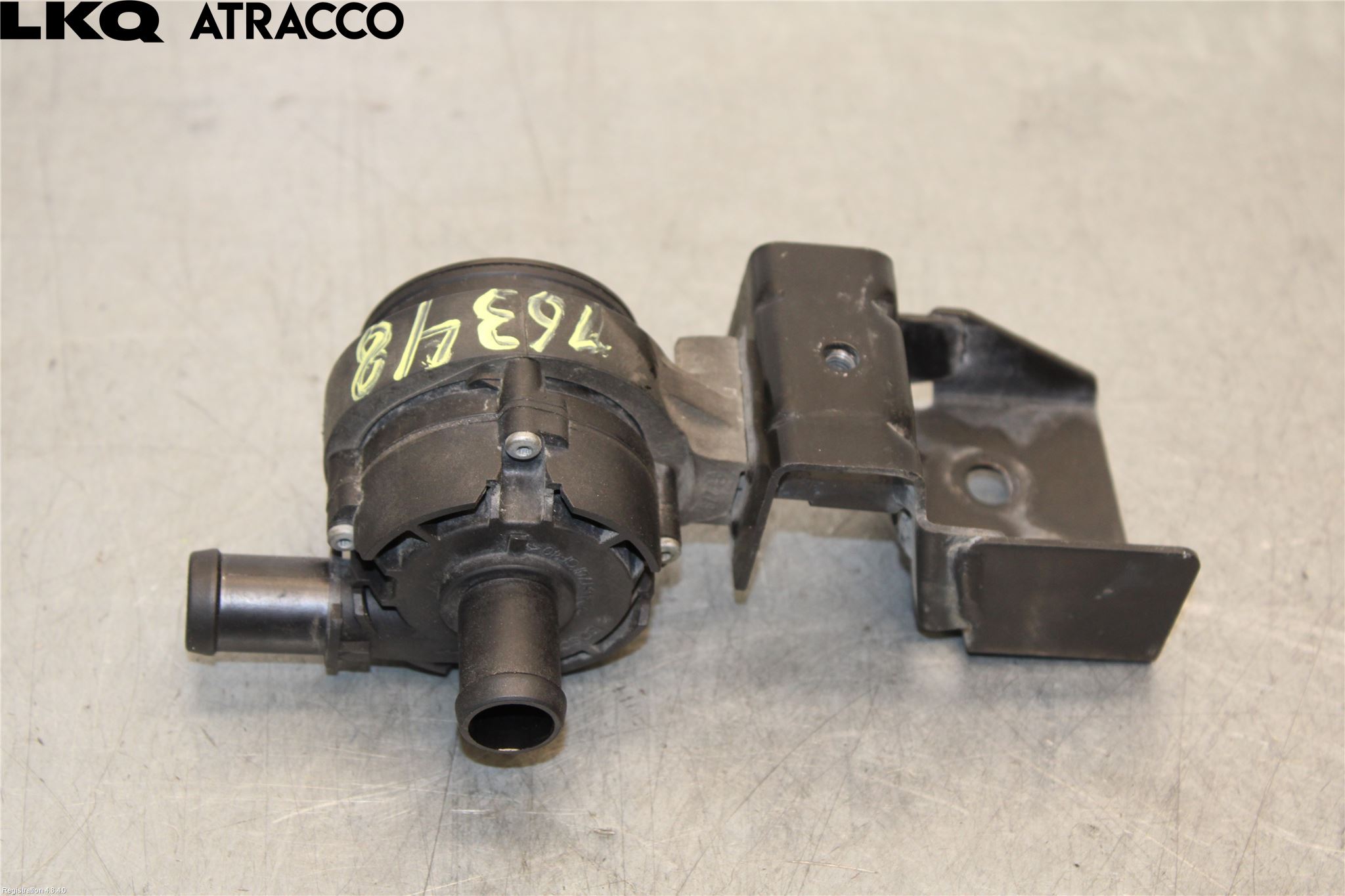 Nissan NAVARA 05-16 Vannpumpe