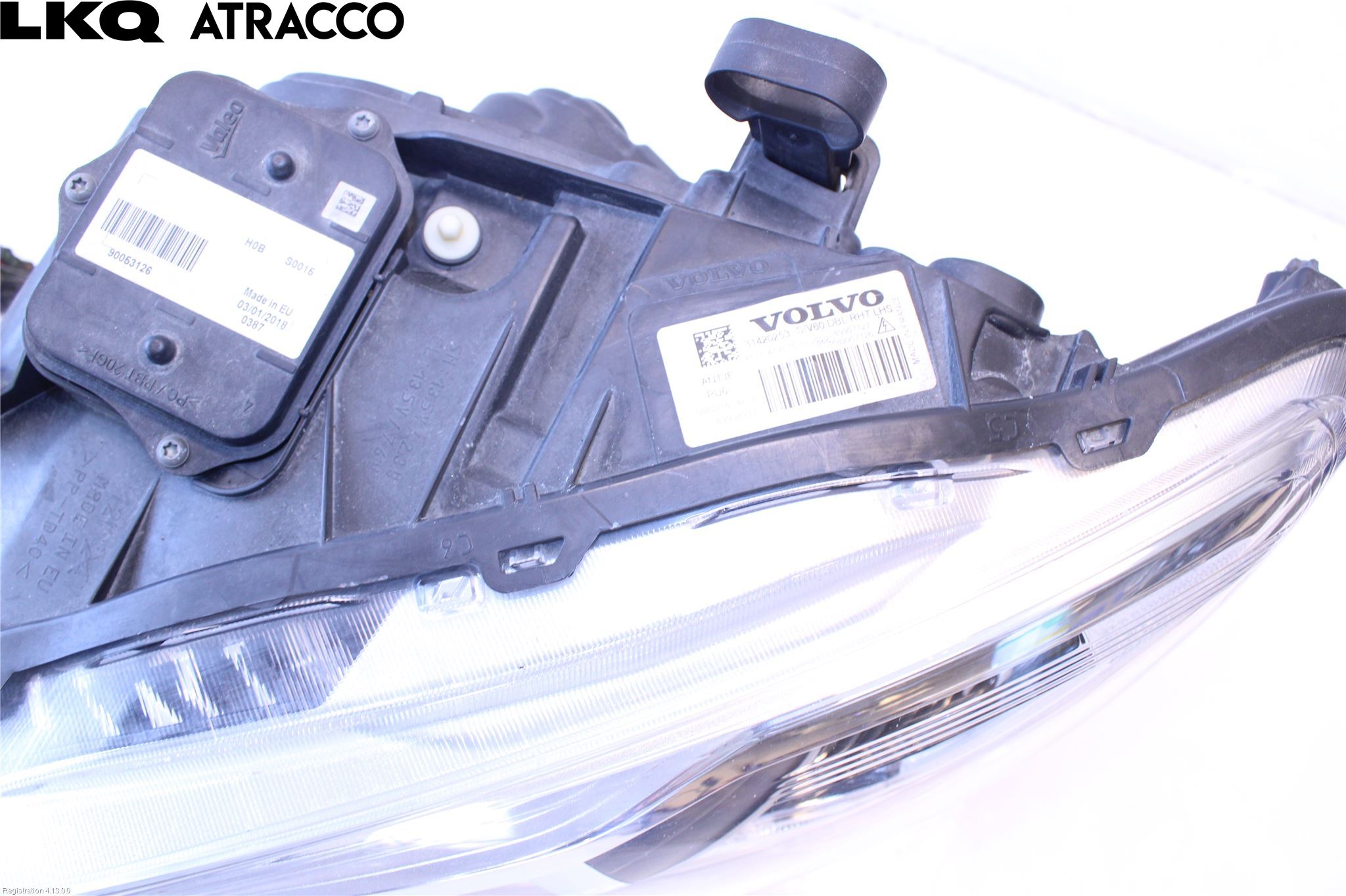 Volvo V60 CROSS COUNTRY 16-18 Frontlykt Venstre