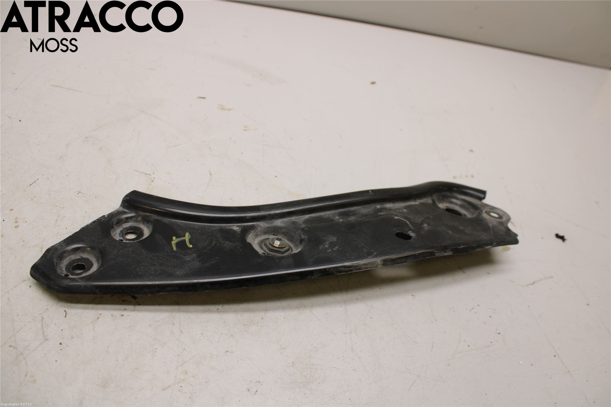 Volkswagen VW CADDY 11-15 Front Øvrig