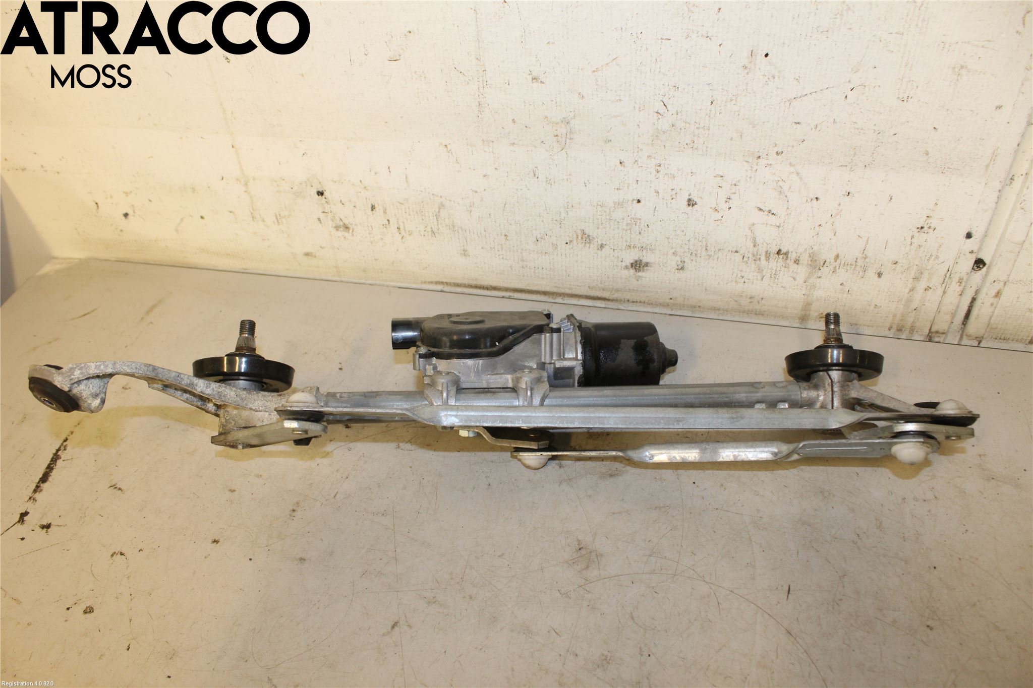 Nissan LEAF 11-17 Viskermotor Frontrute